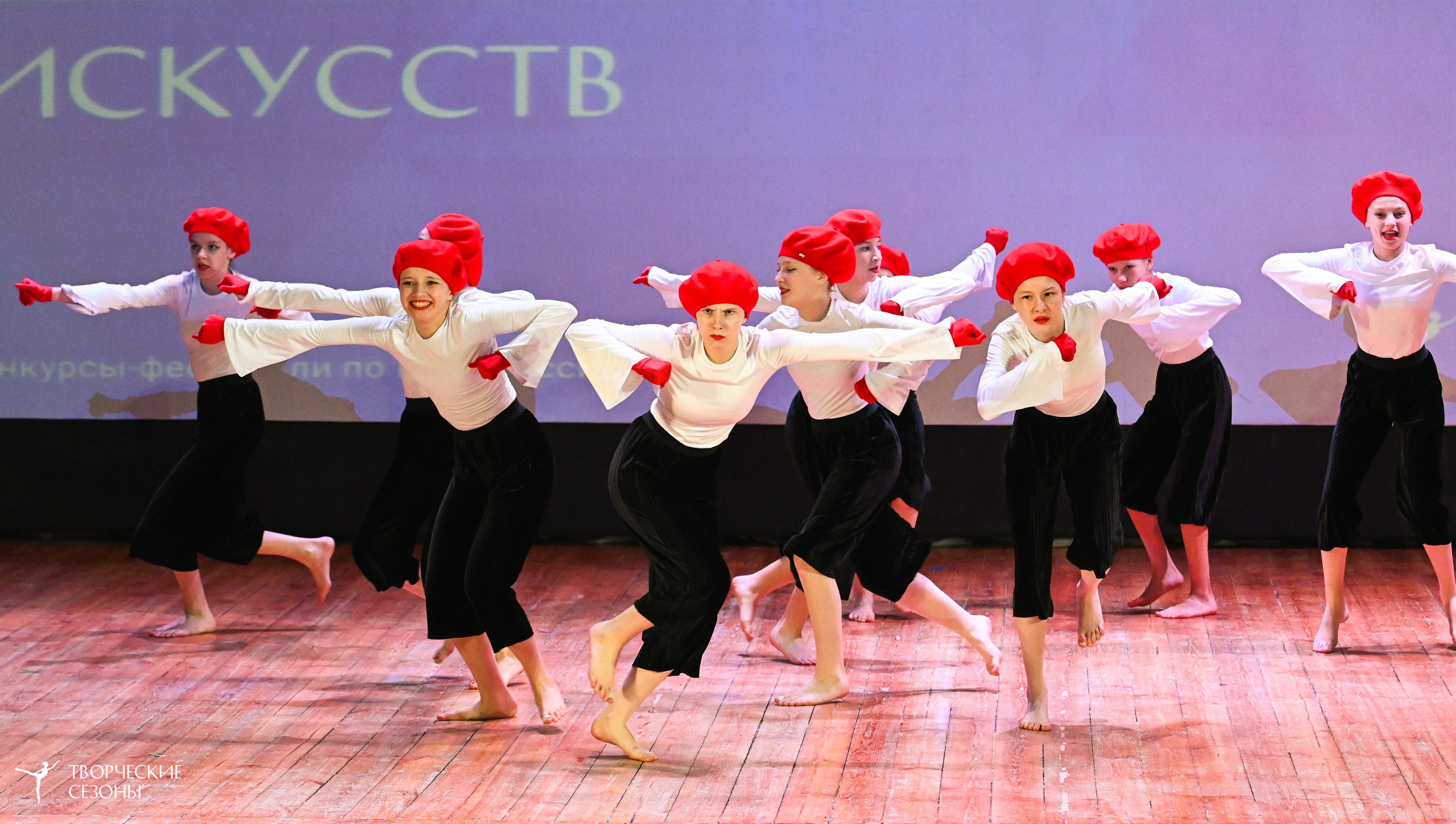 10.05.2025 «Творческие сезоны» Волгоградские ассамблеи искусств г. Волгоград. Медиастудия Фото Концепт