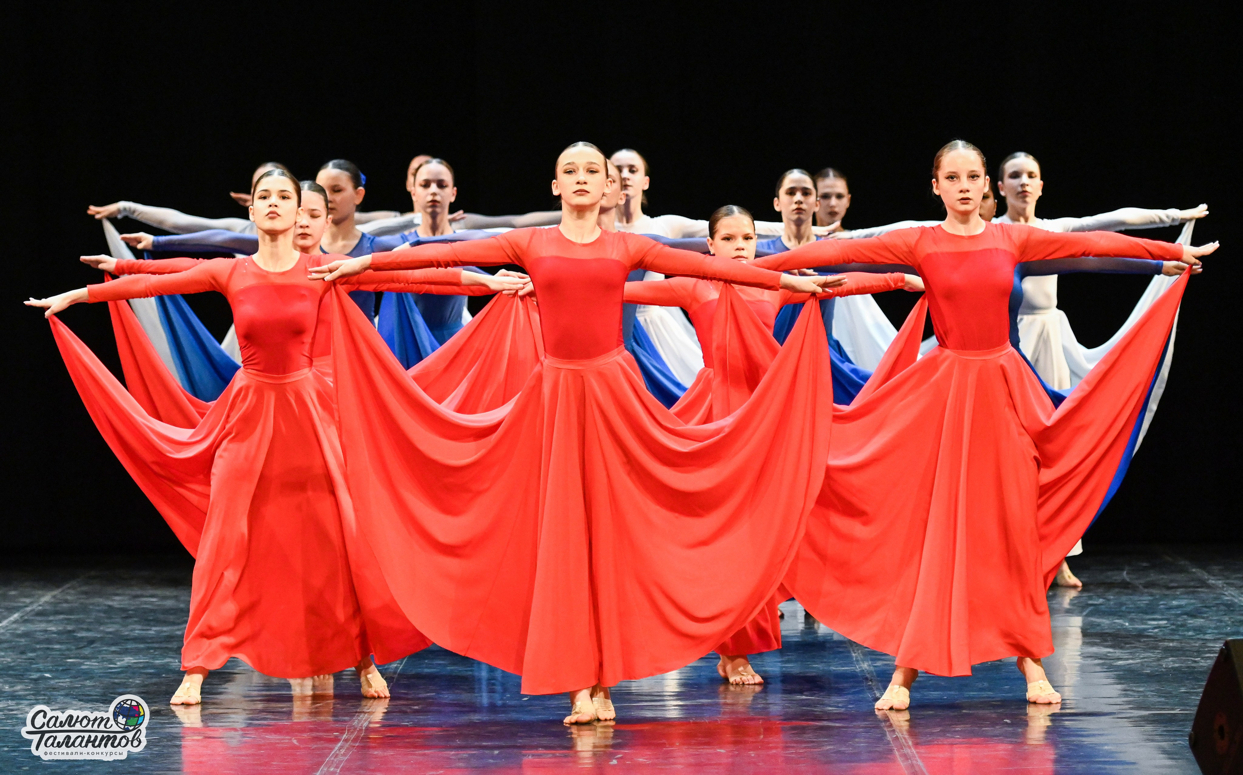 31.10.2024 6-й Международный Творческий Фестиваль-Конкурс «СЕРДЦЕ УРАЛА» г. Екб. Медиастудия Фото Концепт