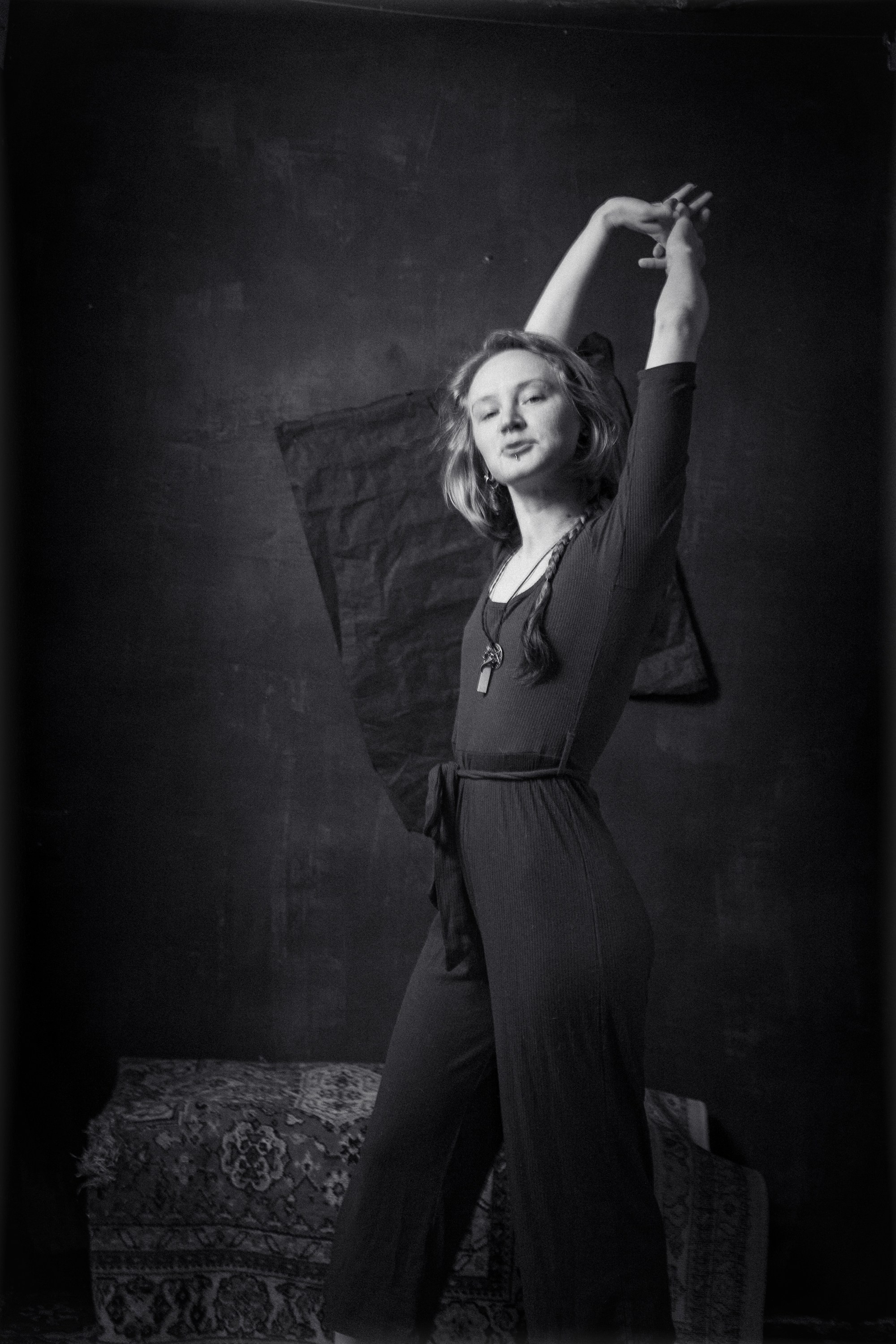 Вика. Домашняя студия. RawCat. Портретная фотография Екатеринбург