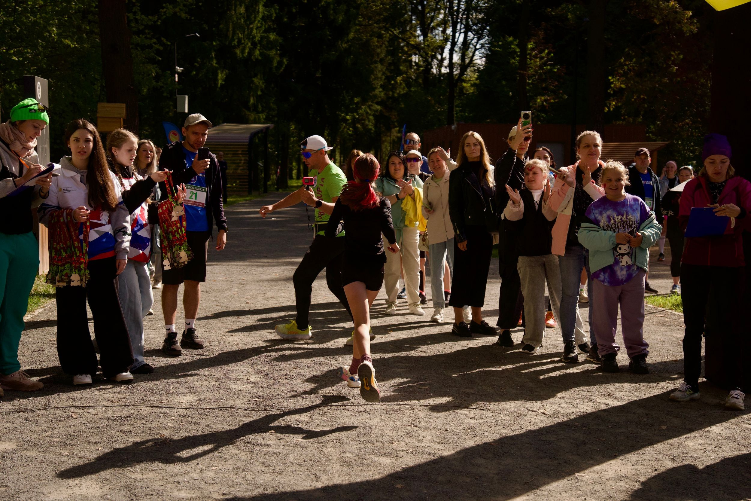 Забег в парке «Дубки». Кафе «БЕЛКА НАШЕПТАЛА». Ну оооочень концептуальное кафе