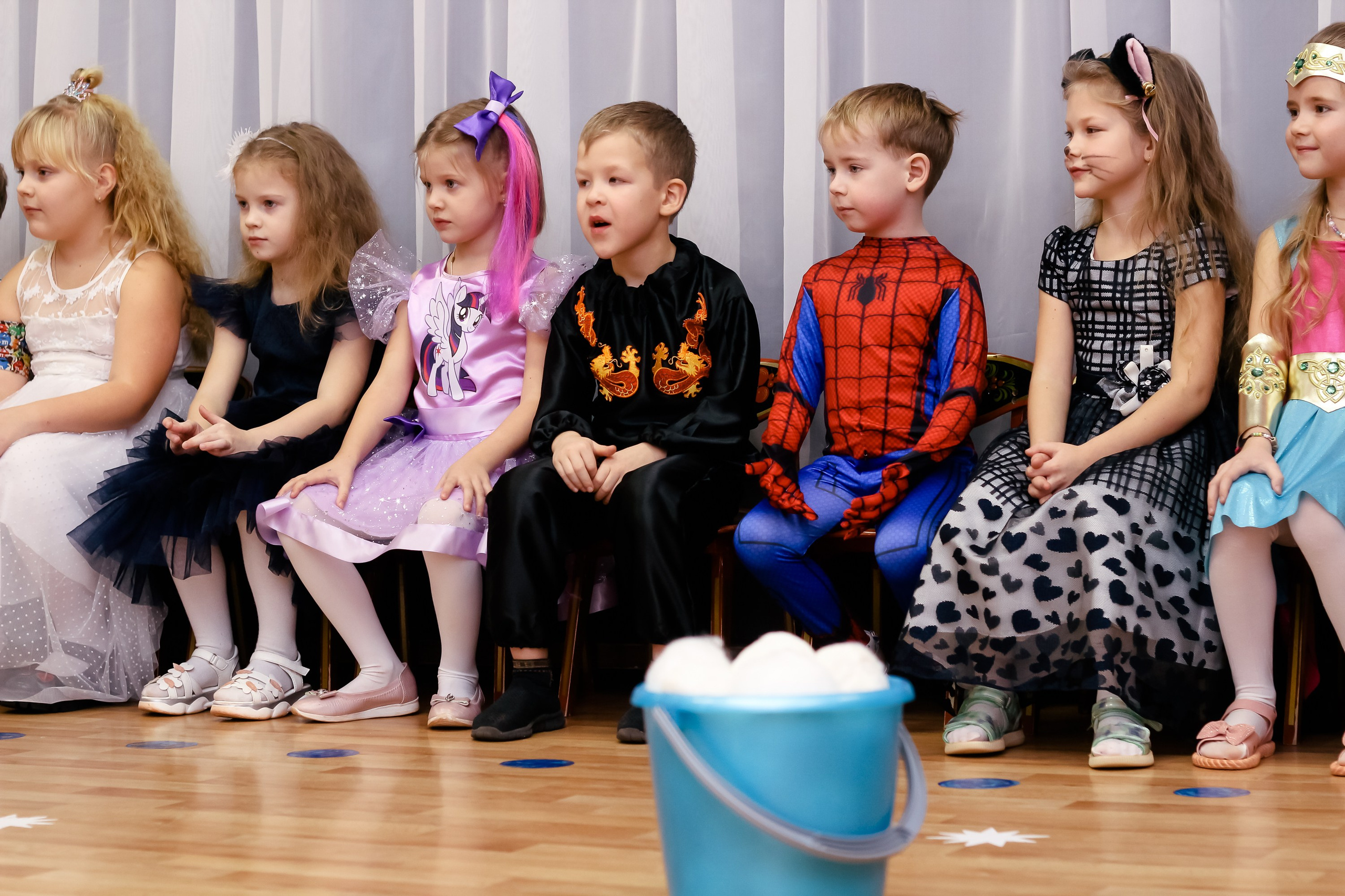 Новогодний утренник. Фотограф Великий Новгород Татьяна Чиглинцева