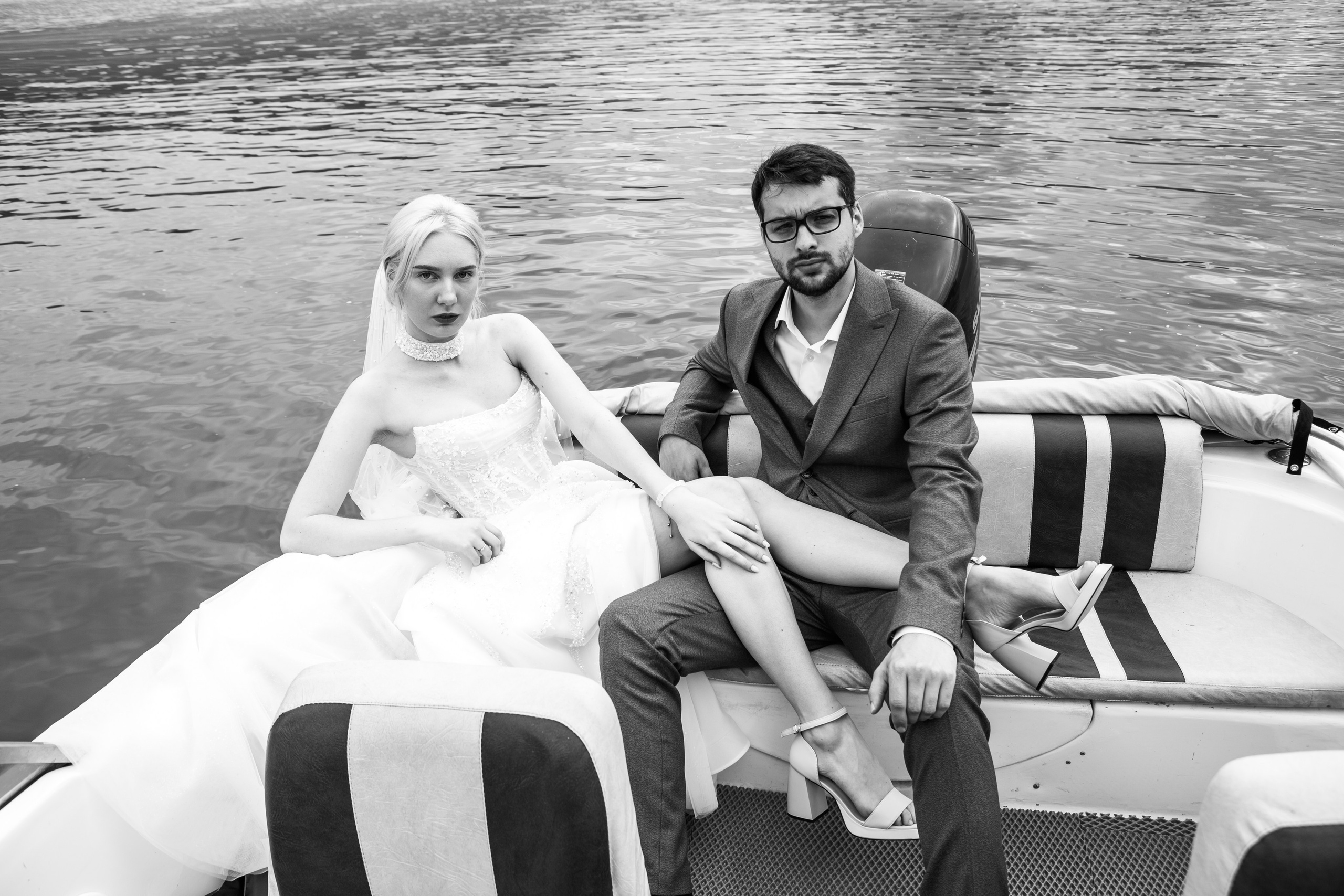 Фотосессия на Енисее для невесты и жениха Красноярск