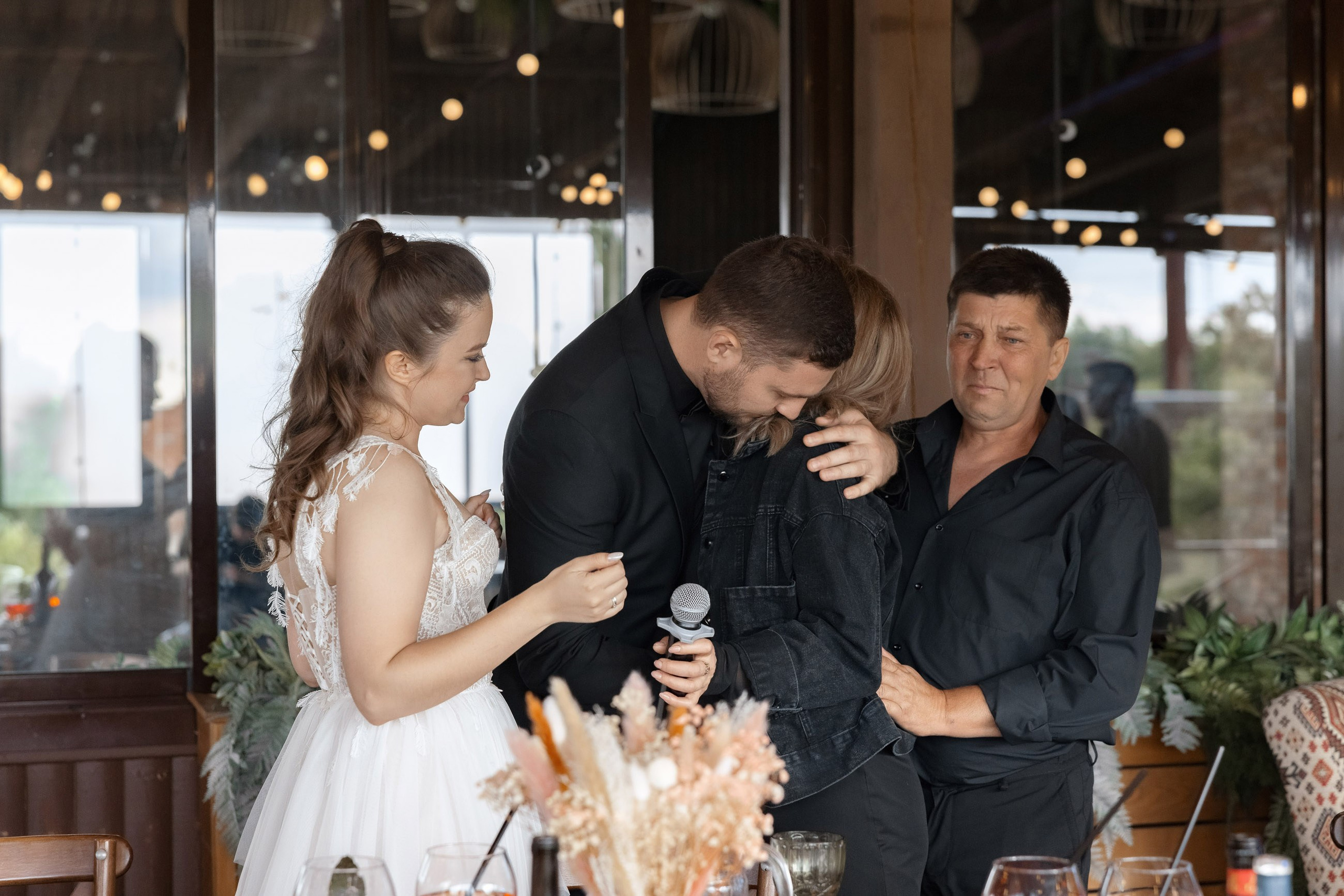 Артем и Вера. Свадебный фотограф и видеограф Юрий и Эля Дубинины