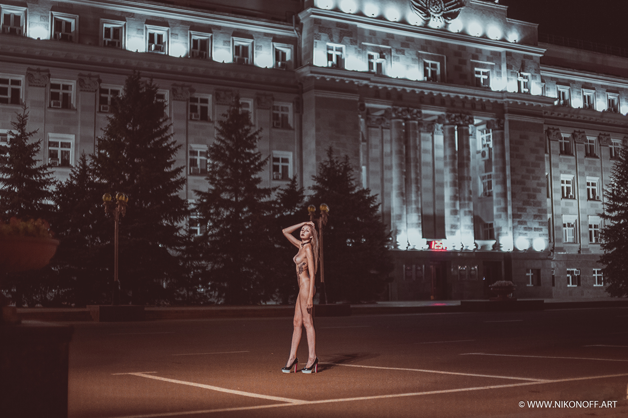 Nude in the City. Аrt Nude Photographer Evgeny Nikonoff