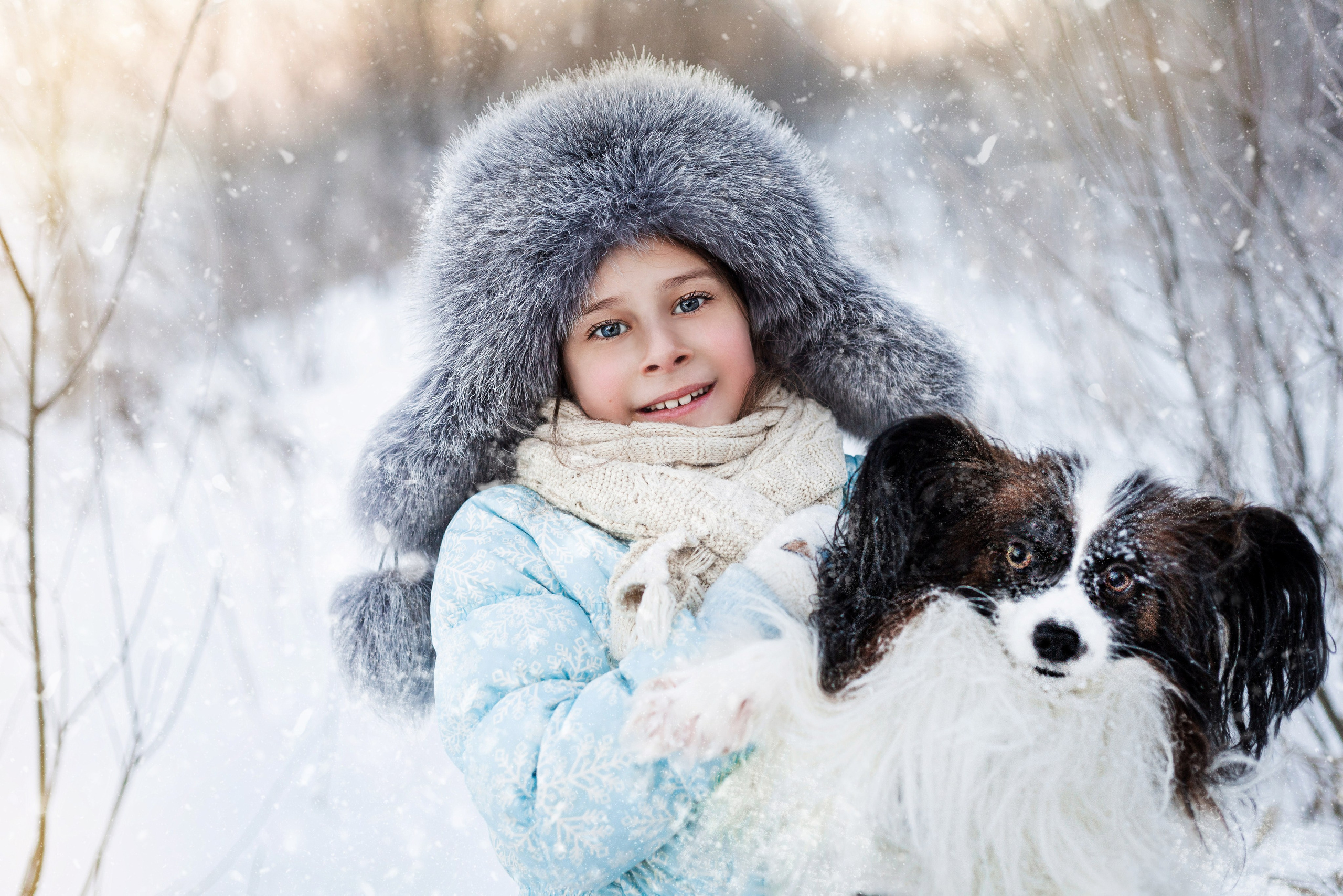 Зимняя прогулка с собакой. Детская фотосессия. Семейный и детский фотограф в Санкт-Петербурге Павлова Елена