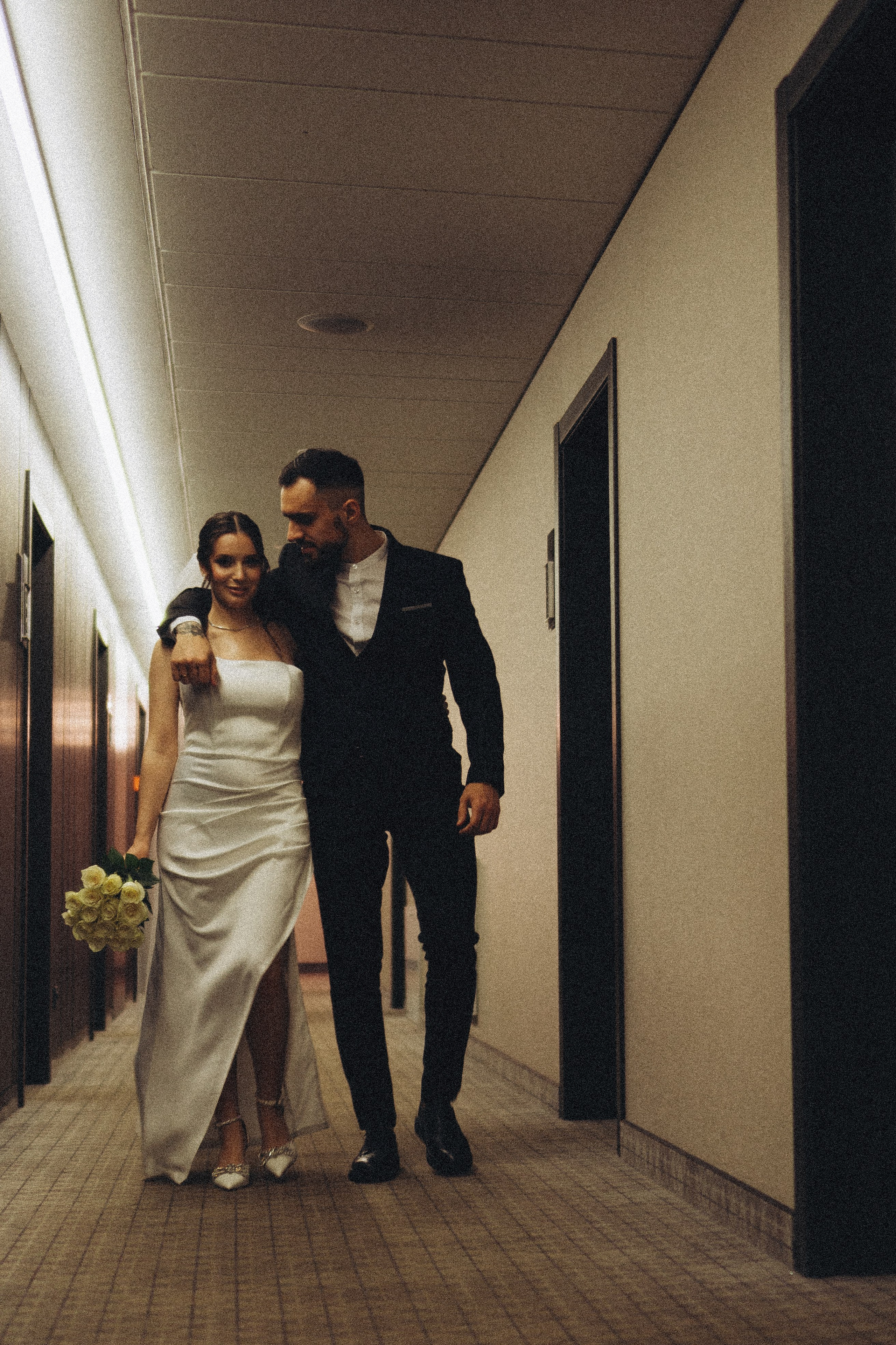 СВАДЕБНАЯ СЬЕМКА СБОРОВ ЖЕНИХА И НЕВЕСТЫ В ОТЕЛЕ И ТАКЖЕ ФОТОСЕССИИЯ В ОТЕЛЕЕ МЕГАПОЛИС БРЯНСК. Профессиональный фотограф, Санкт-Петербург — Виктория Богомолова