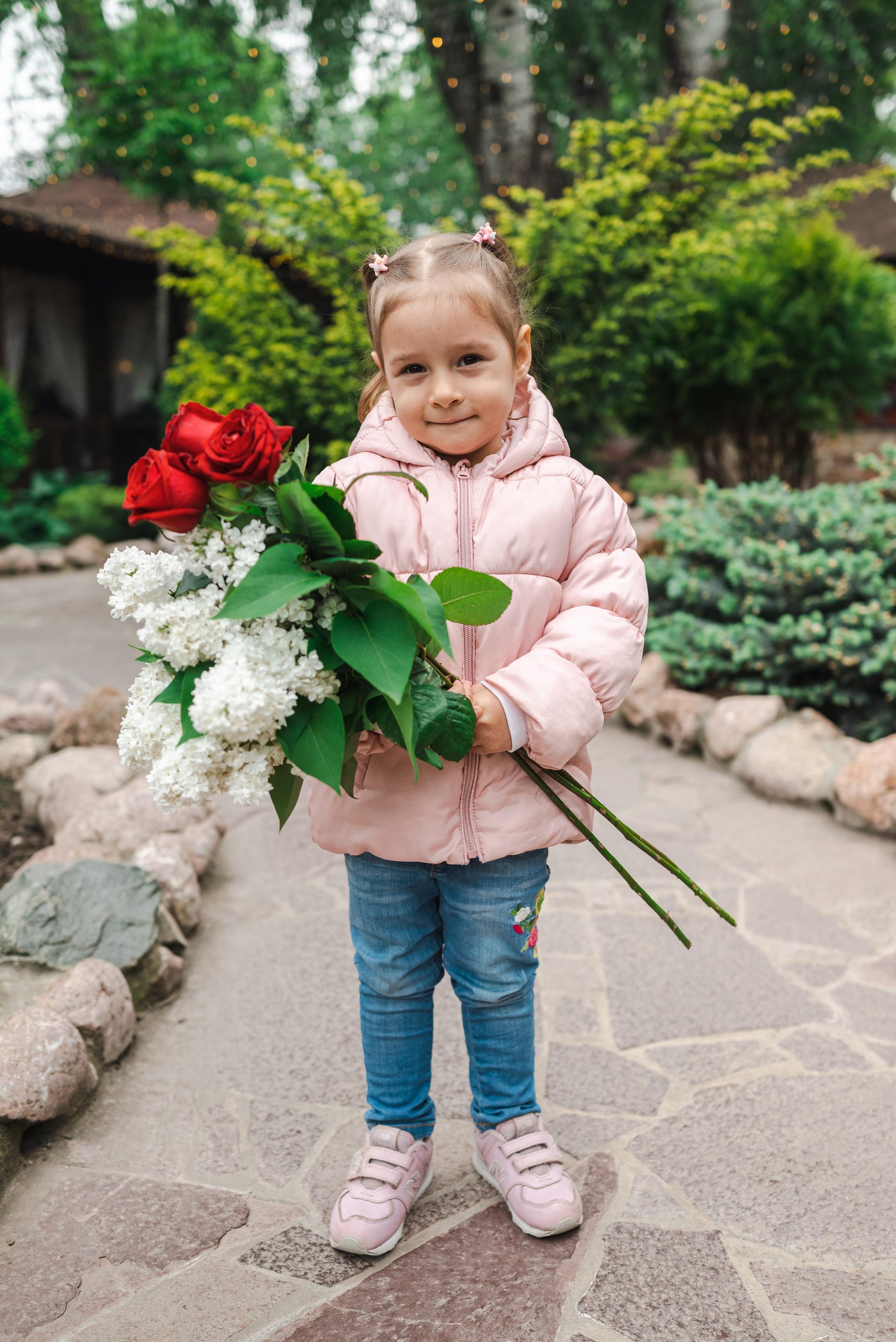 Прогулка мамы с доченькой Боженой в парке Лога. Фотограф в Каменске-Шахтинском Ольга Сагал