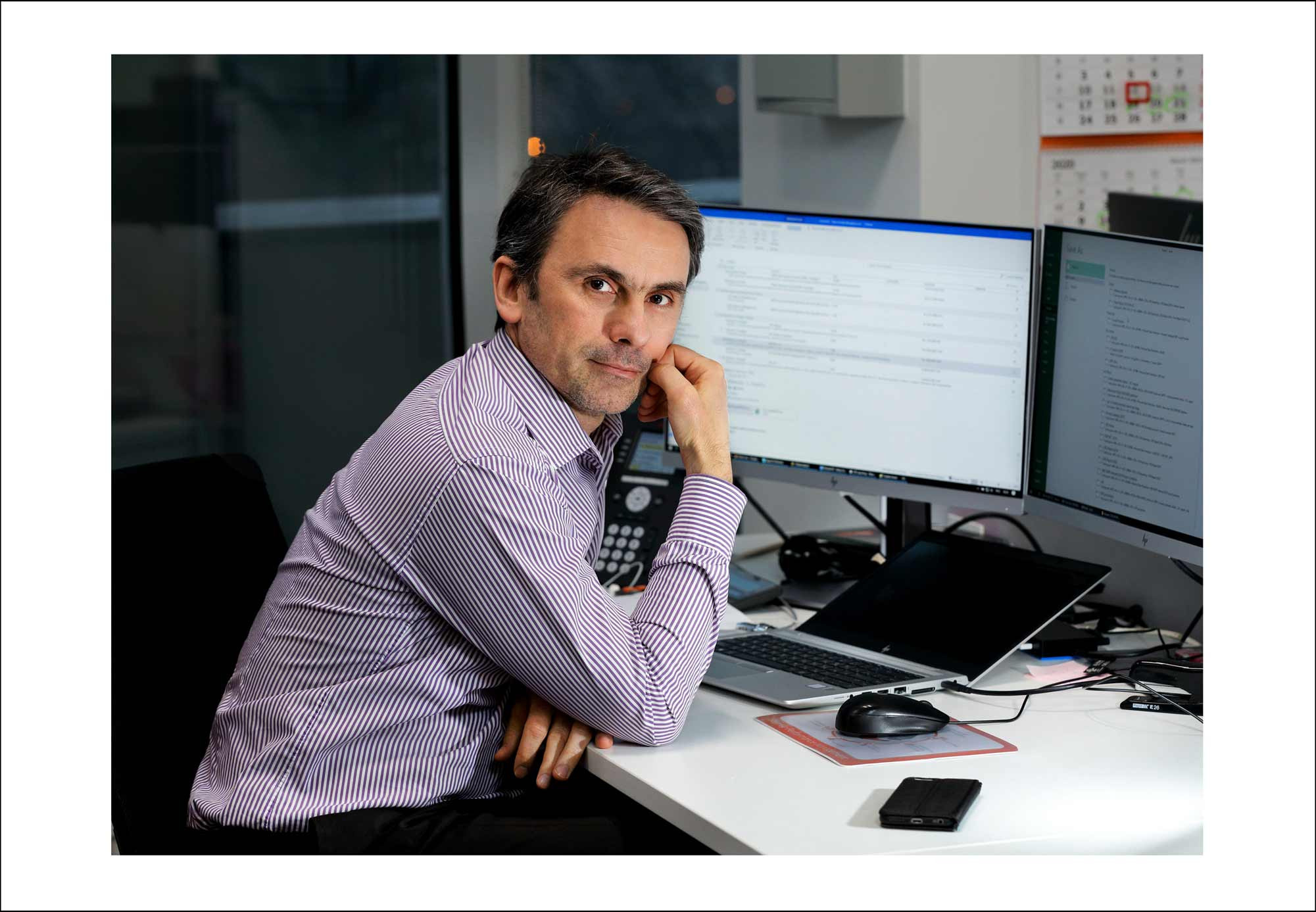 портрет сотрудника в работе