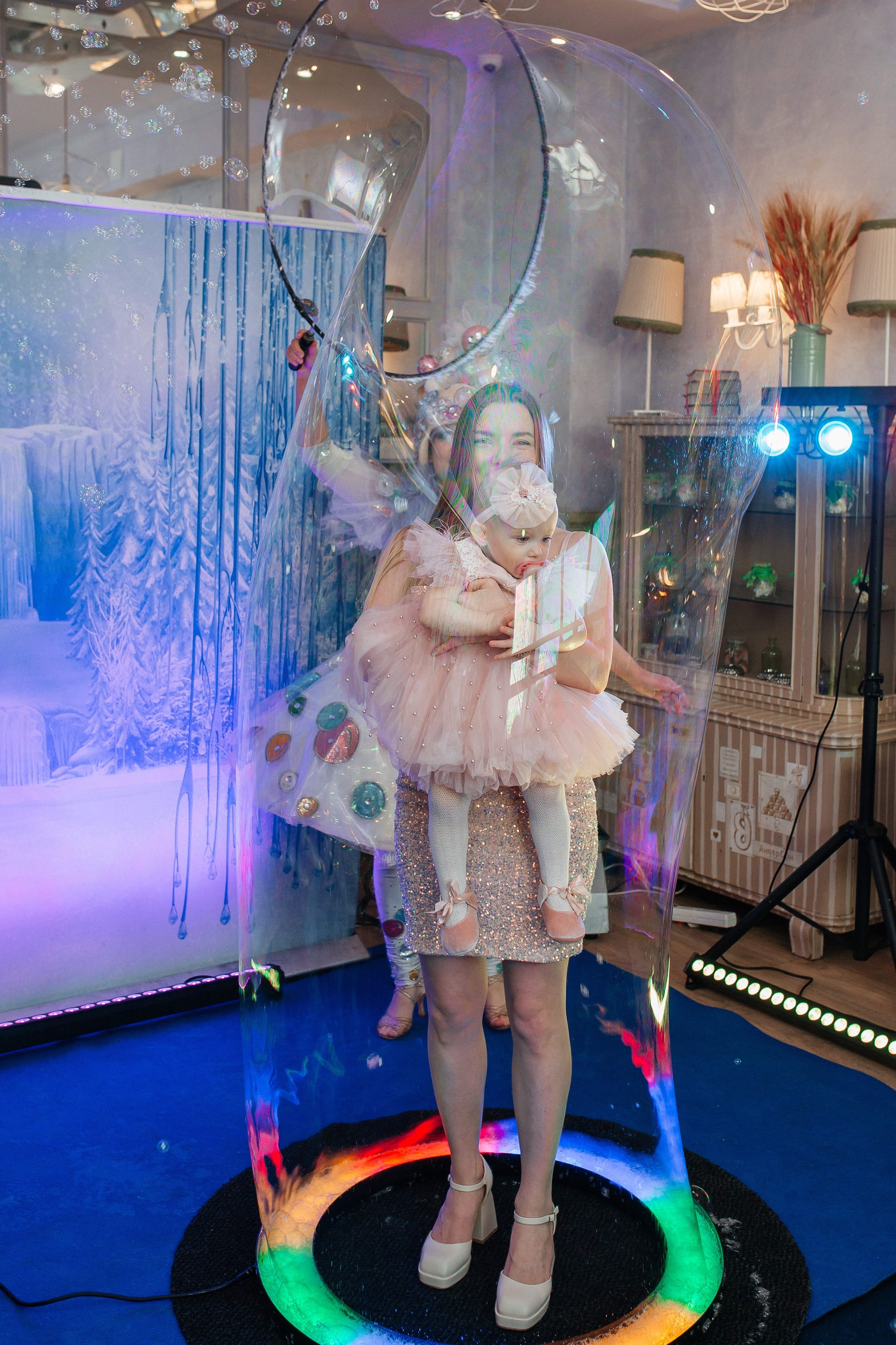 Детская фотосессия на День рождения. Фото Радости. Свадебный и семейный фотограф в Москве Юлия Самойлова