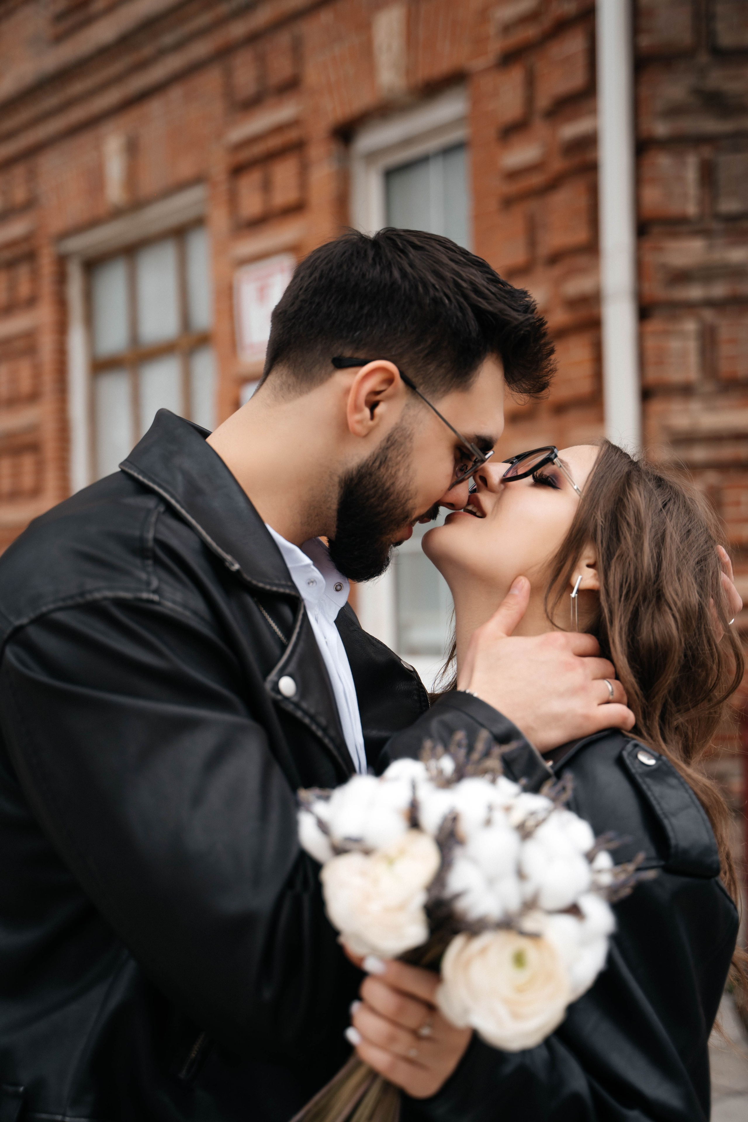 Никита и Лика — дождь, гранж, любовь. Свадебный и семейный фотограф