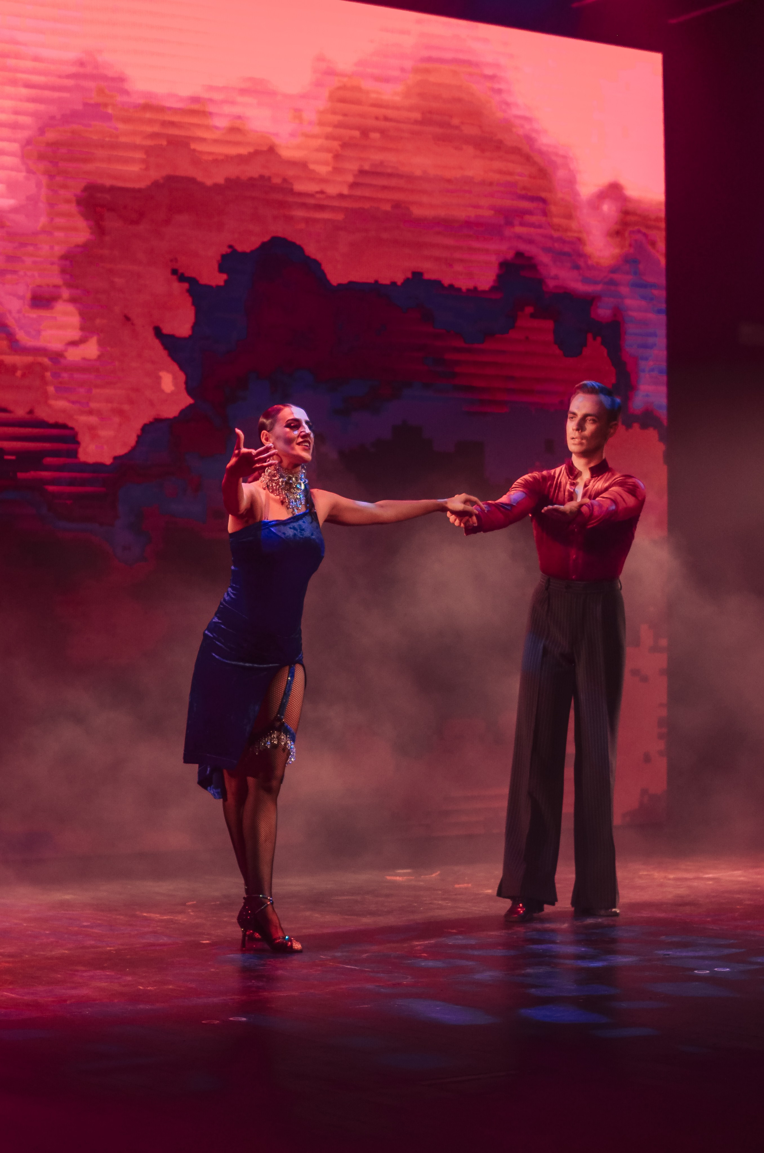 Фоторепортаж танцевального мероприятия. Денисова Аля — фотограф для парных съемок и индивидуальных историй в Барнауле