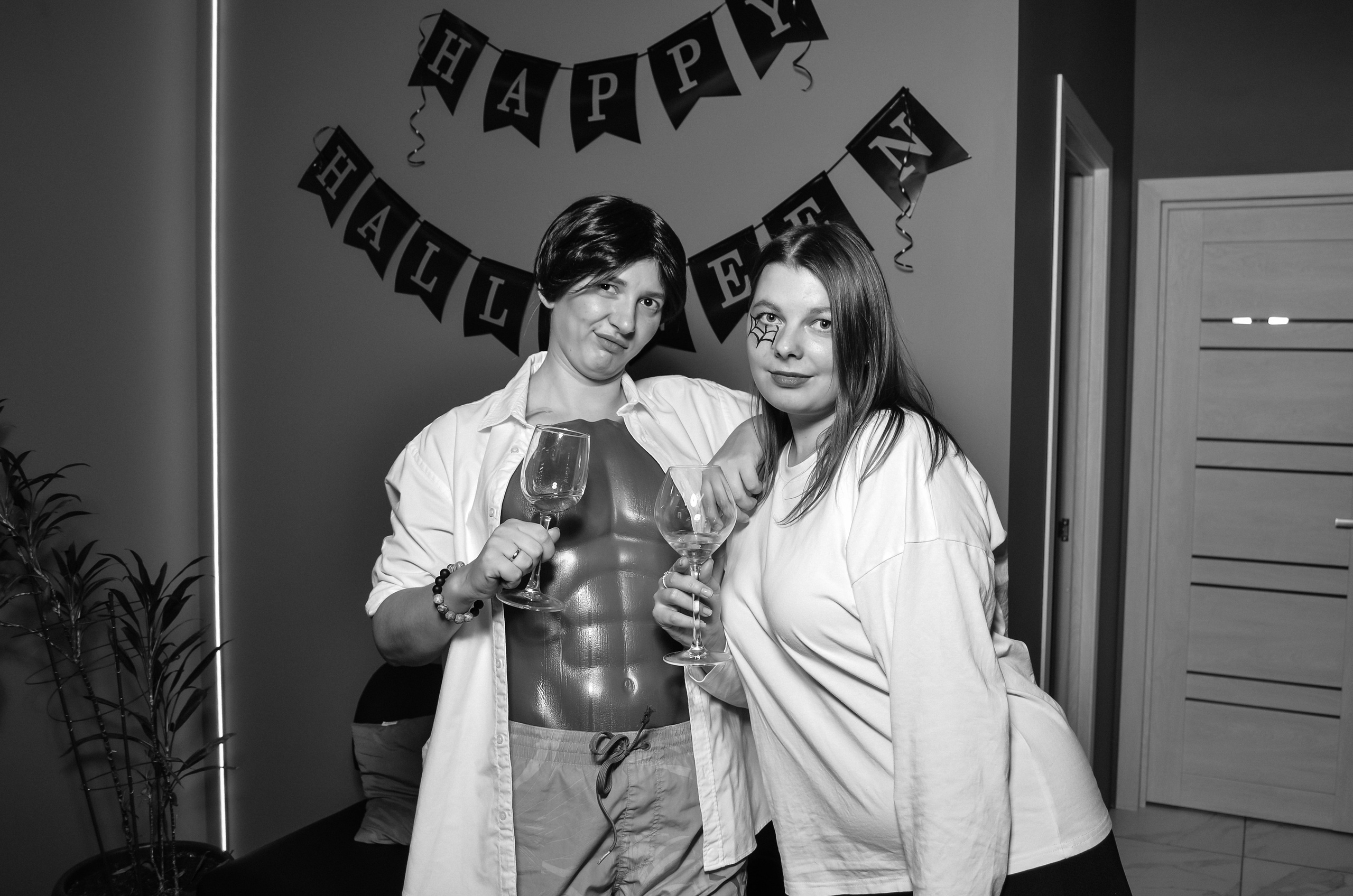 Фоторепортаж мероприятия в фитнес-клубе. Денисова Аля — фотограф для парных съемок и индивидуальных историй в Барнауле