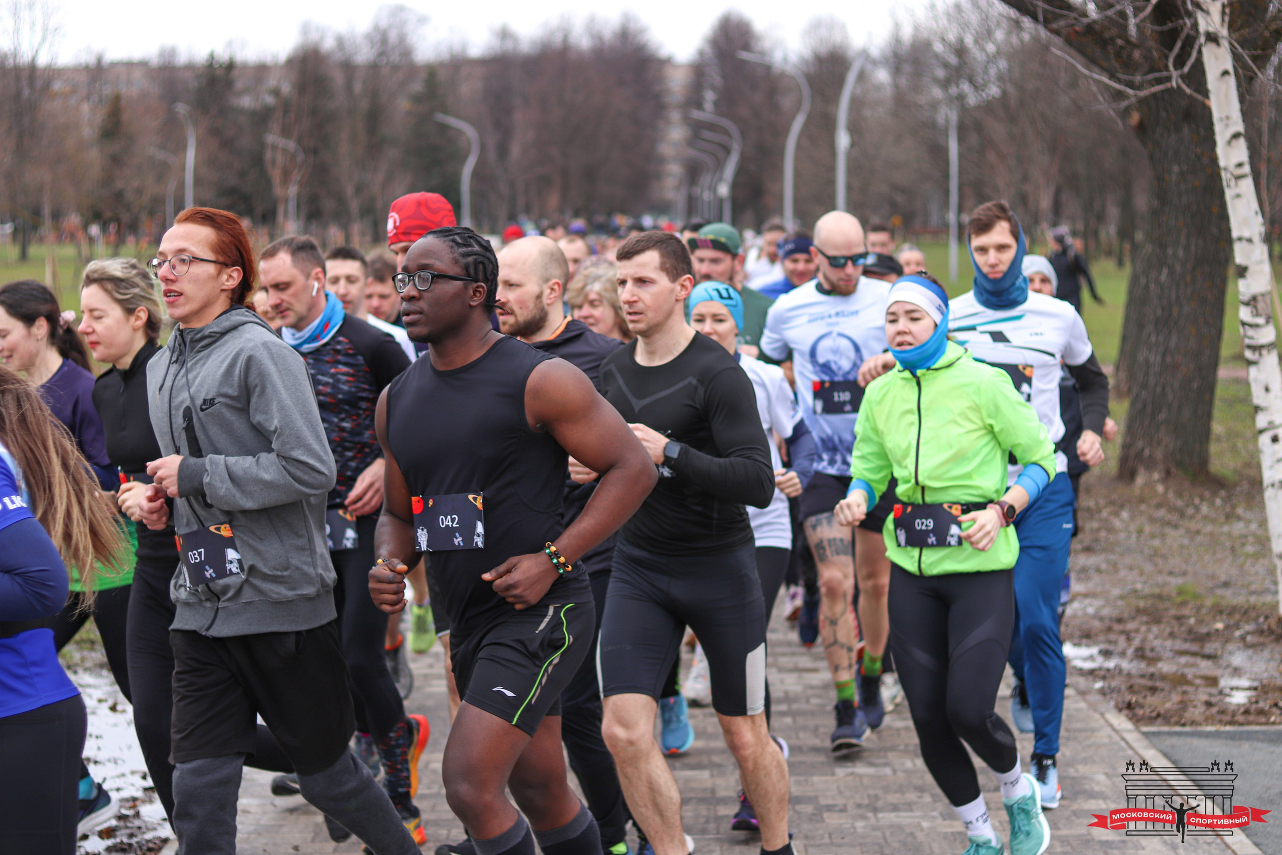 Московский Спортивный «КОСМИЧЕСКИЙ RUNOFF». Ивентный фотограф в Санкт-Петербурге Олег Комков