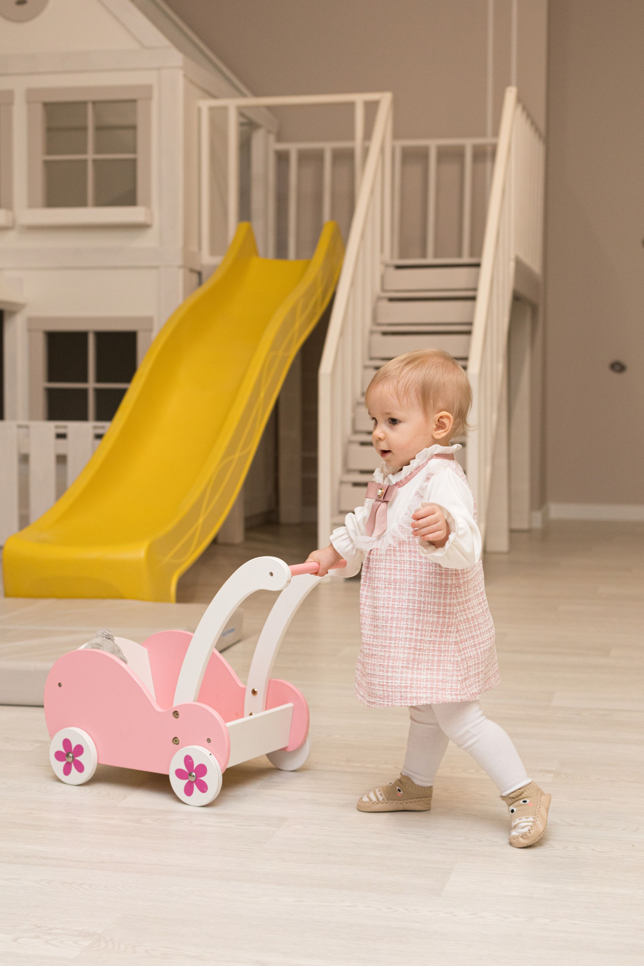 День рождения Ангелины, 1 годик, Детская игровая студия Mimiloft. Детский и контент фотограф Надя Волкова Санкт-Петербург