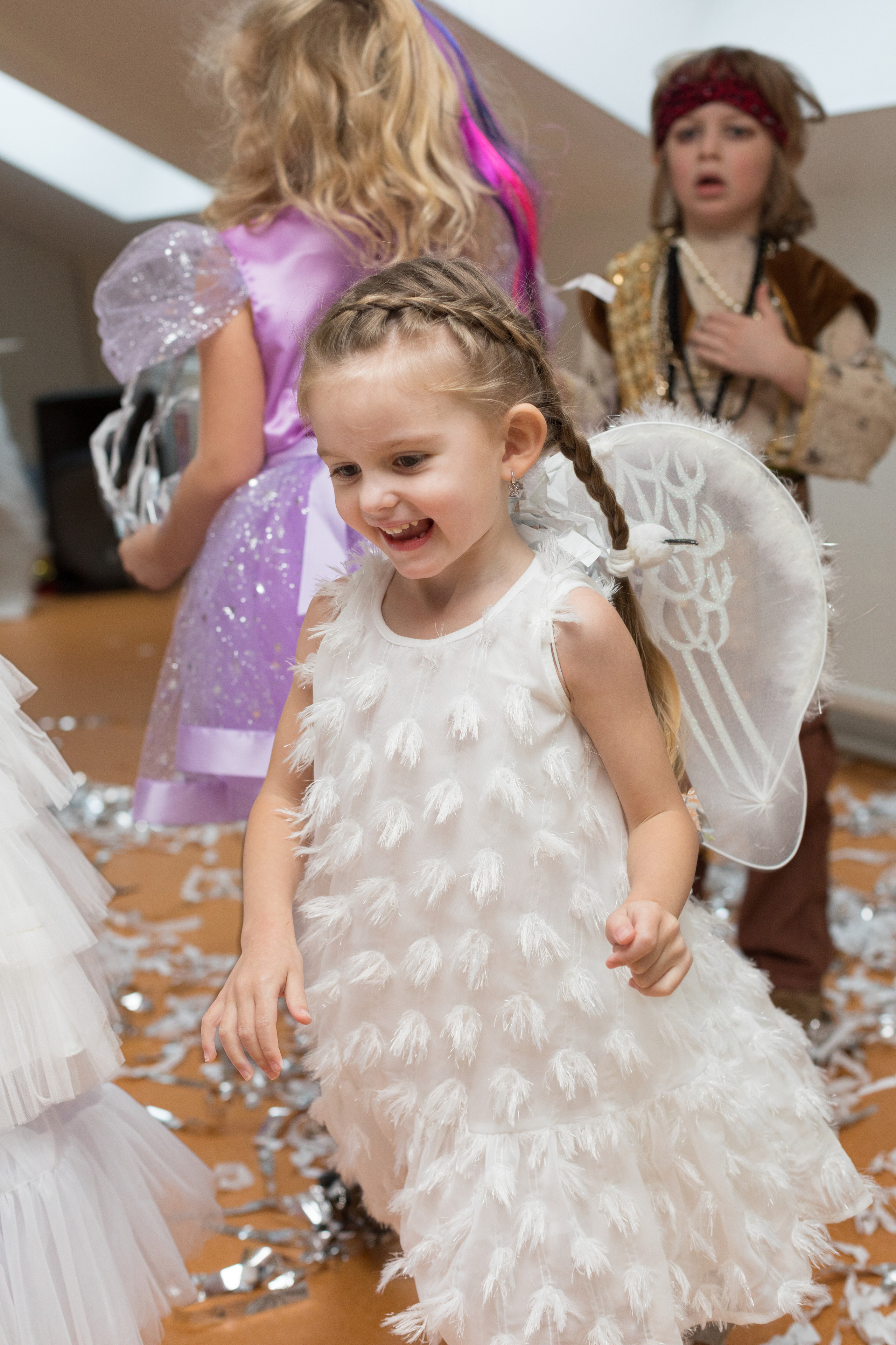 Праздник Нового года в детском саду. Гимназия «Академия». Детский и контент фотограф Надя Волкова Санкт-Петербург