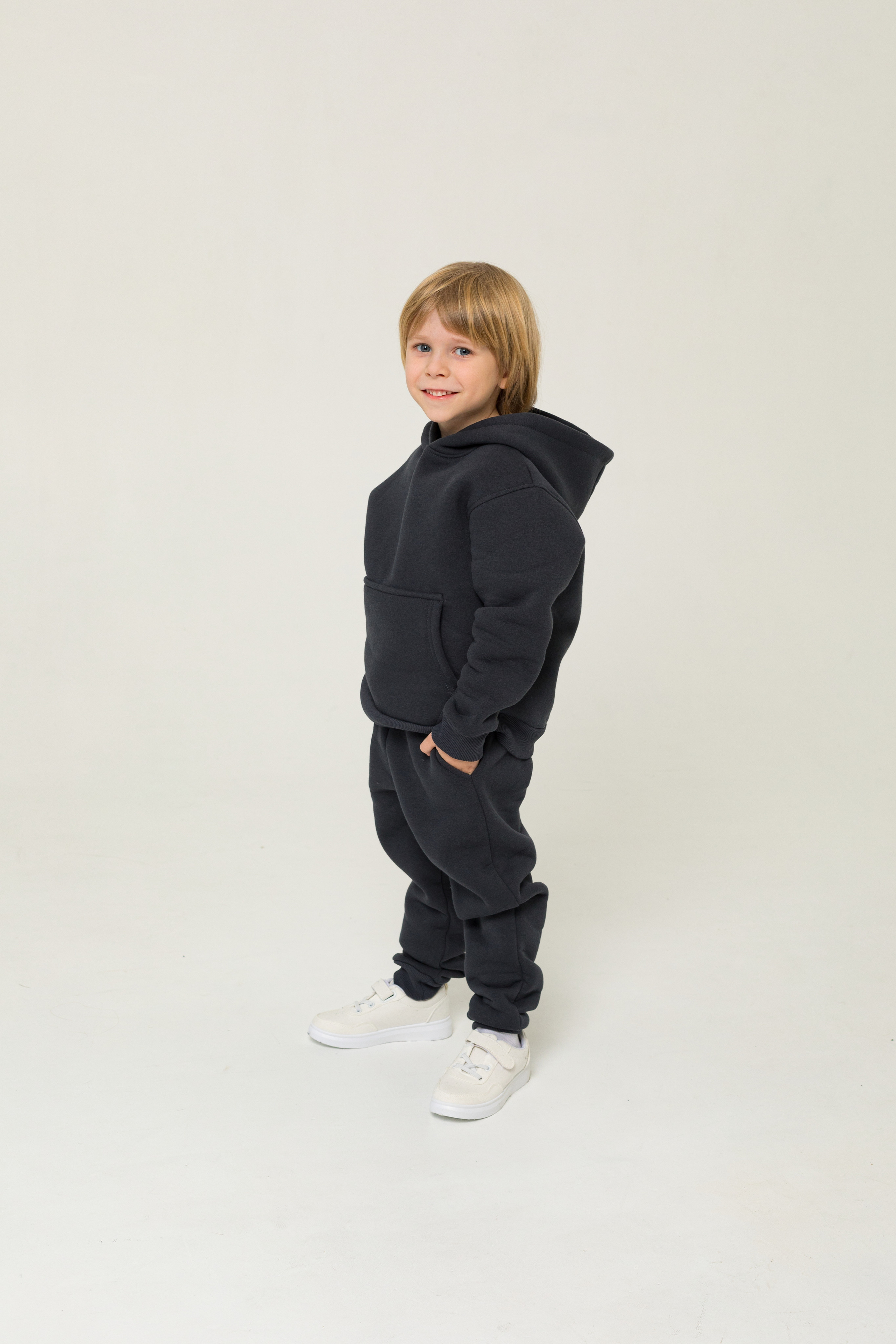 Контент для детского бренда. Детский и контент фотограф Надя Волкова Санкт-Петербург