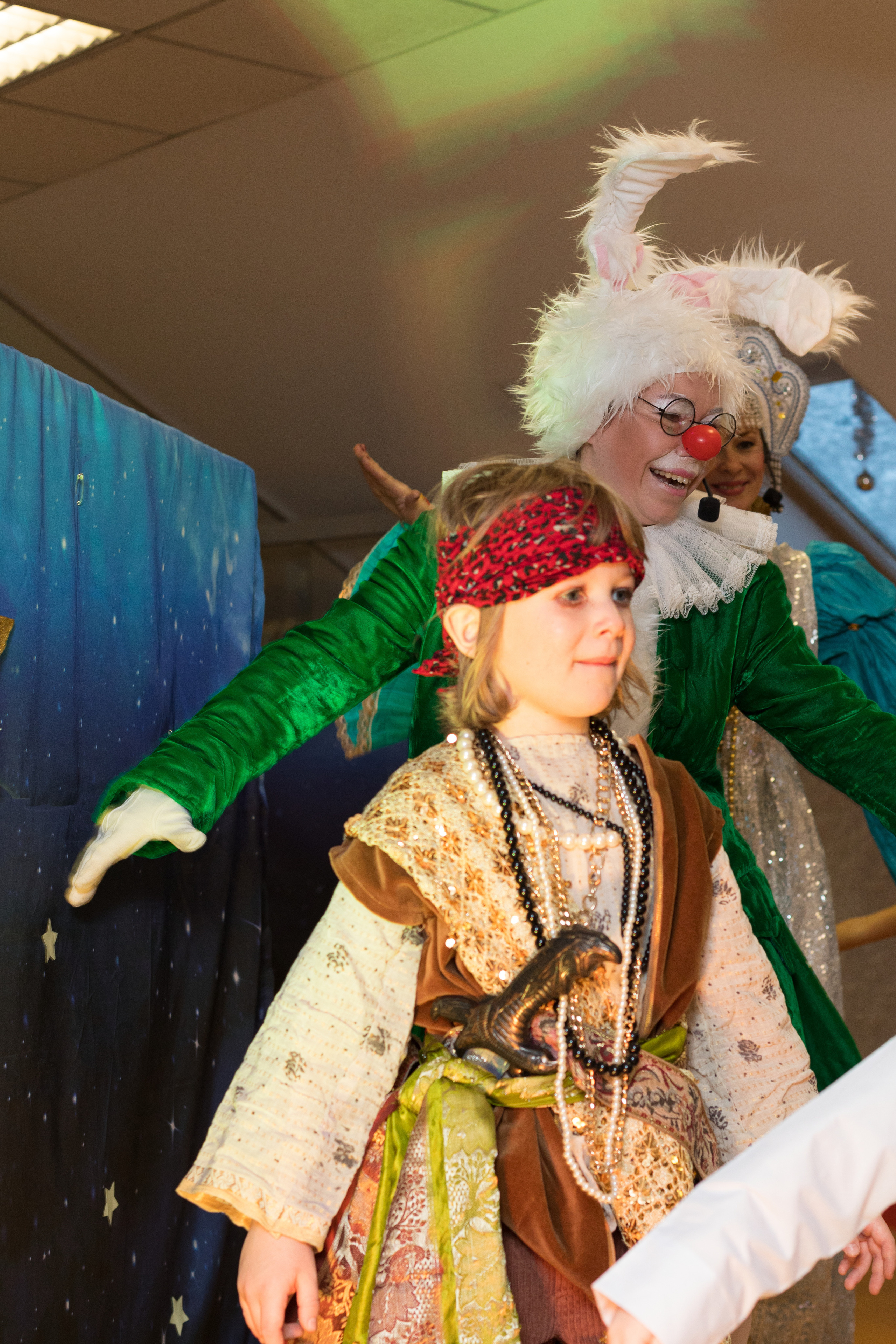 Праздник Нового года в детском саду. Гимназия «Академия». Детский и контент фотограф Надя Волкова Санкт-Петербург