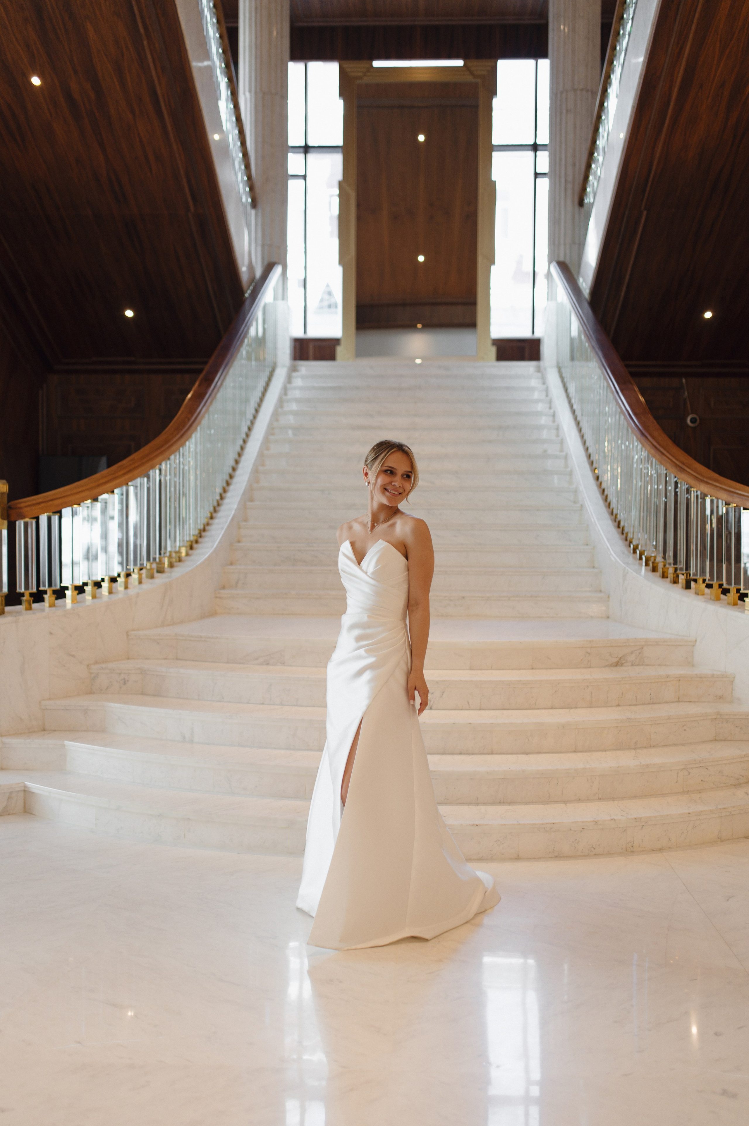 Полина и Егор. Особняк Спиридонова. Свадебный фотограф Москва и Санкт-Петербург. Анастасия Чудина