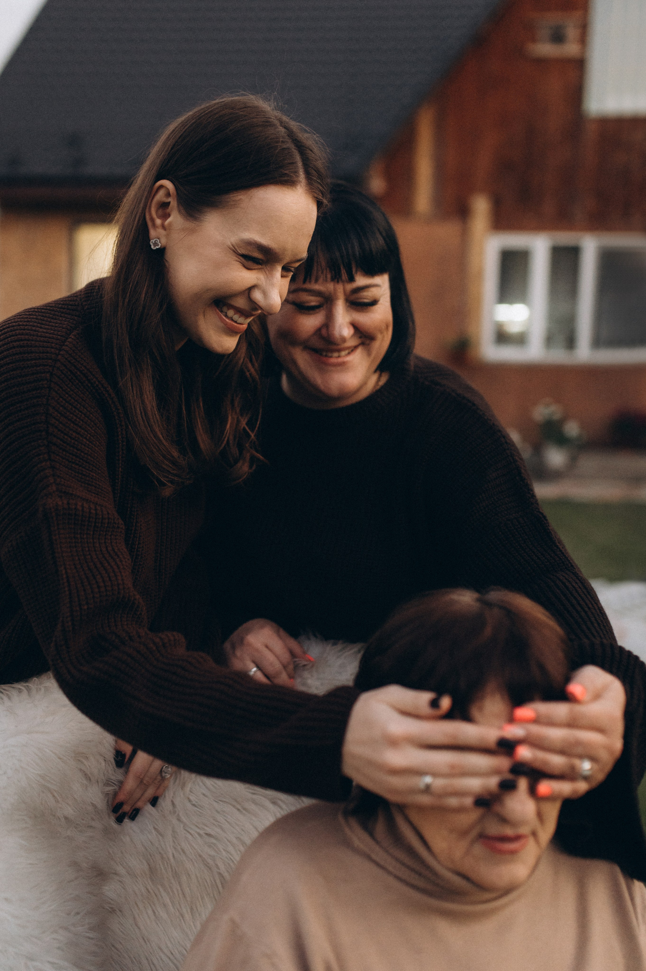 Три поколения женской энергии. Семейный фотограф в Новосибирске Женя Индрикова