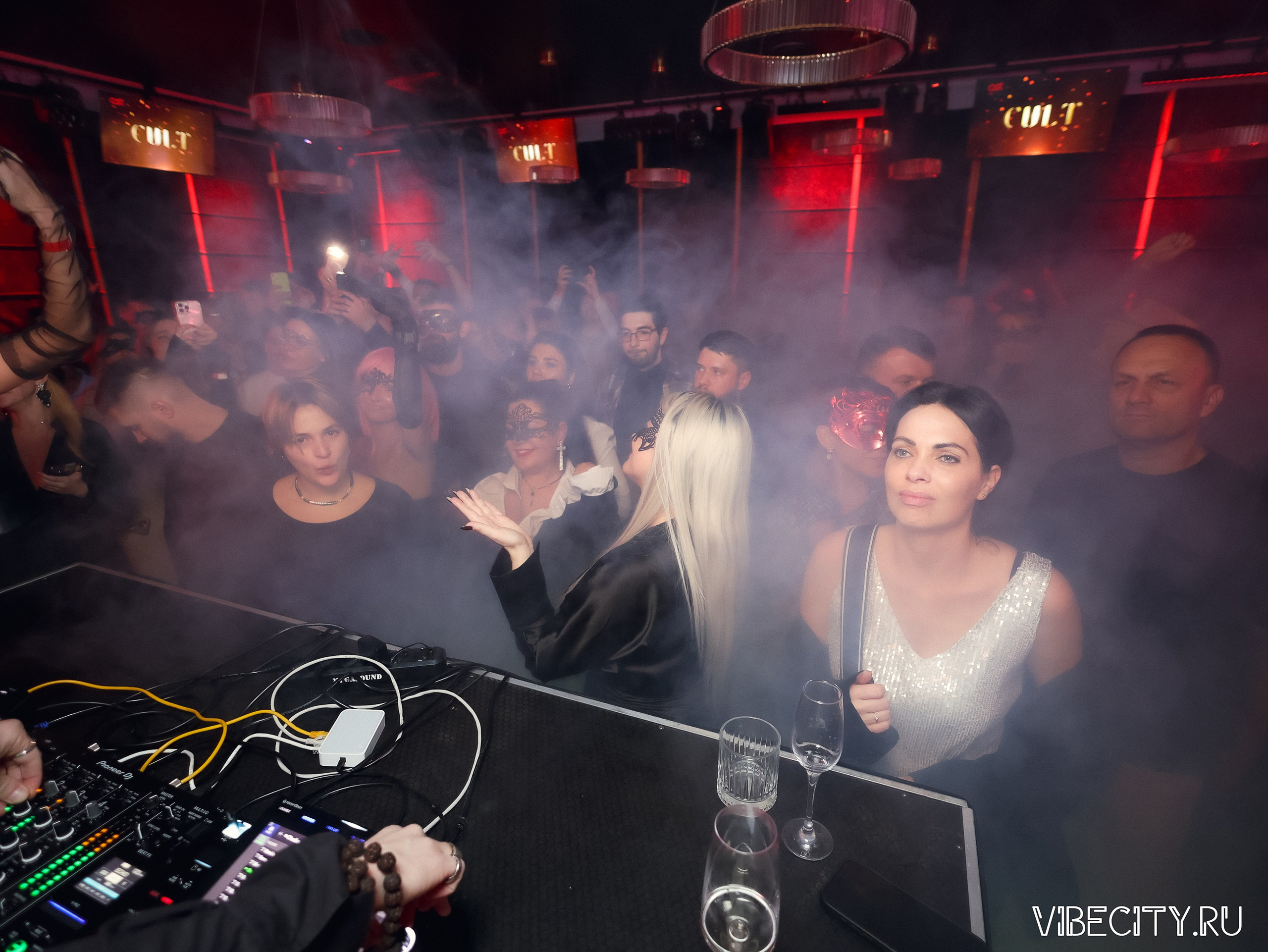 CULT MASQUERADE X GRAND PALACE. VIBECITY.RU Вайб Сити Ру Фоторепортажи Фотоотчеты Калининград