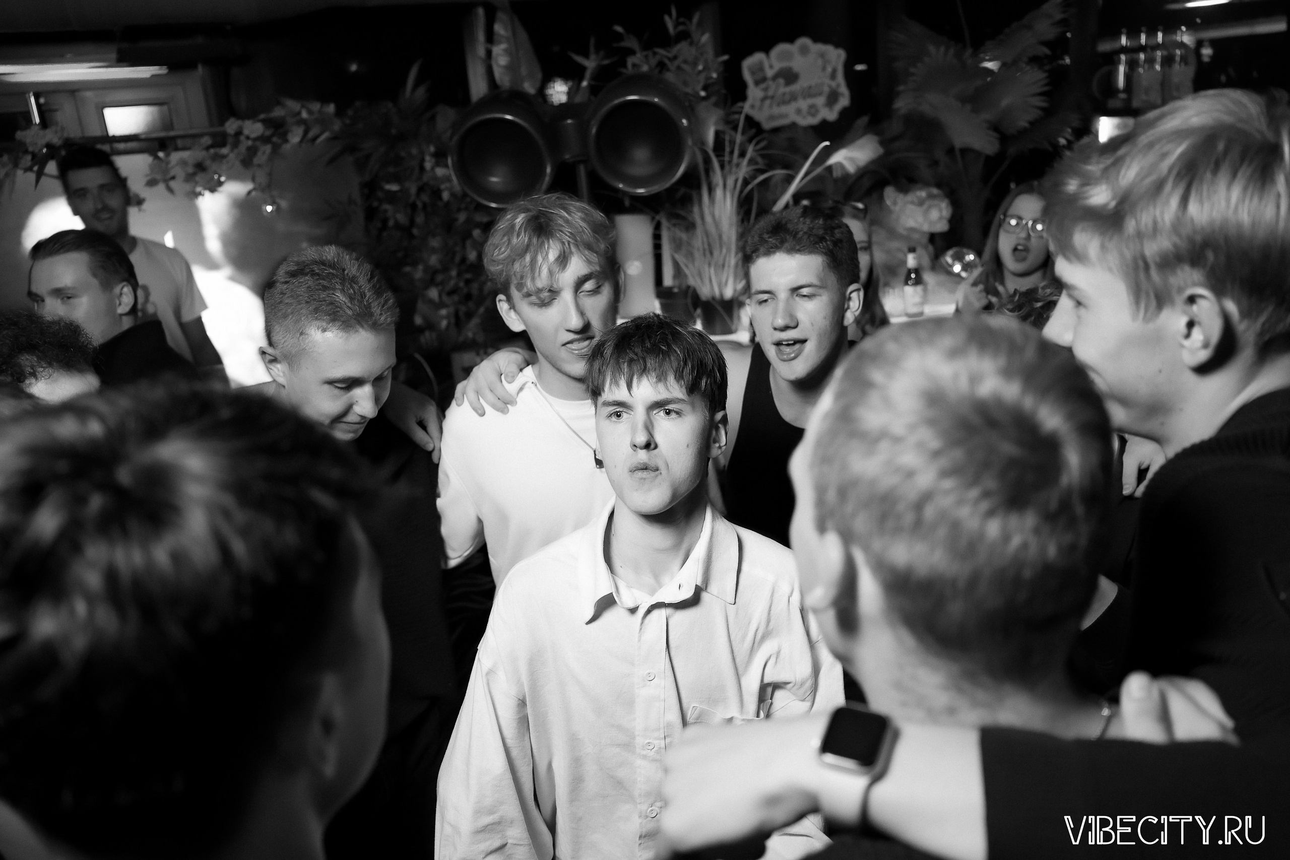 DOUBLE U. VIBECITY.RU Вайб Сити Ру Фоторепортажи Фотоотчеты Калининград