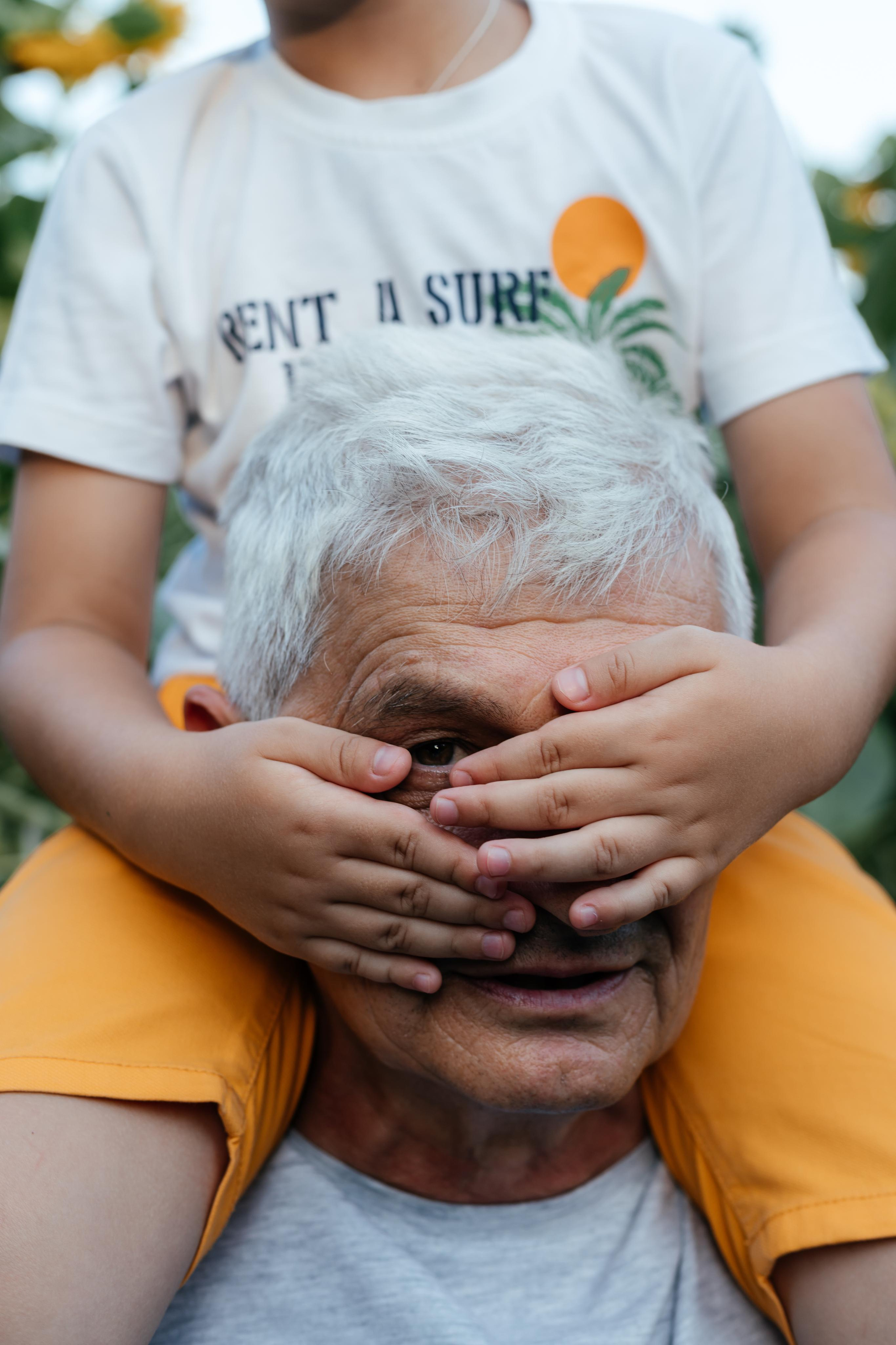 В гостях у дедушки. Свадебный и семейный фотограф Краснова Юлия