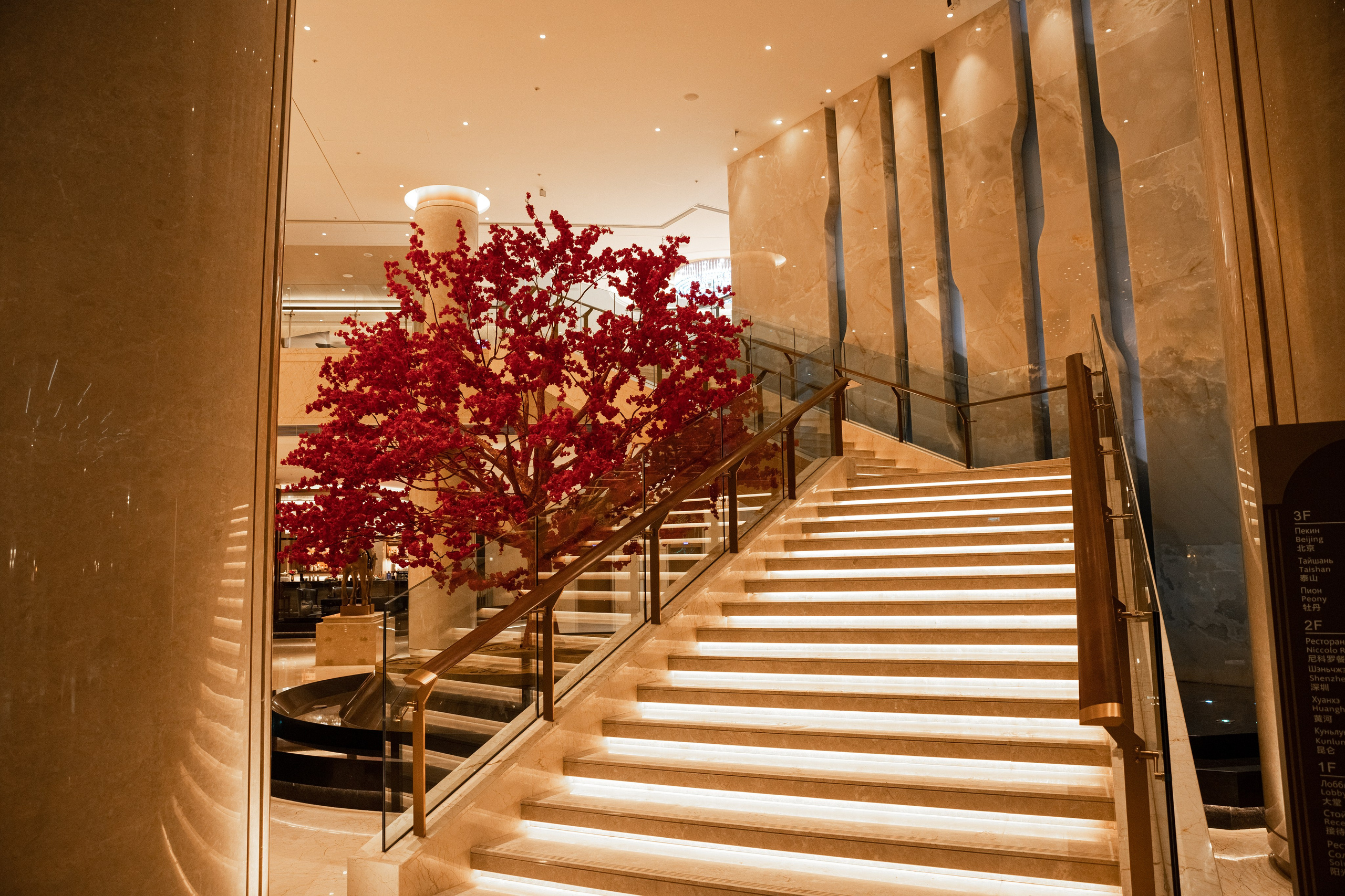 Фотограф брендов и бизнеса в Москве Алексей Сентюрин