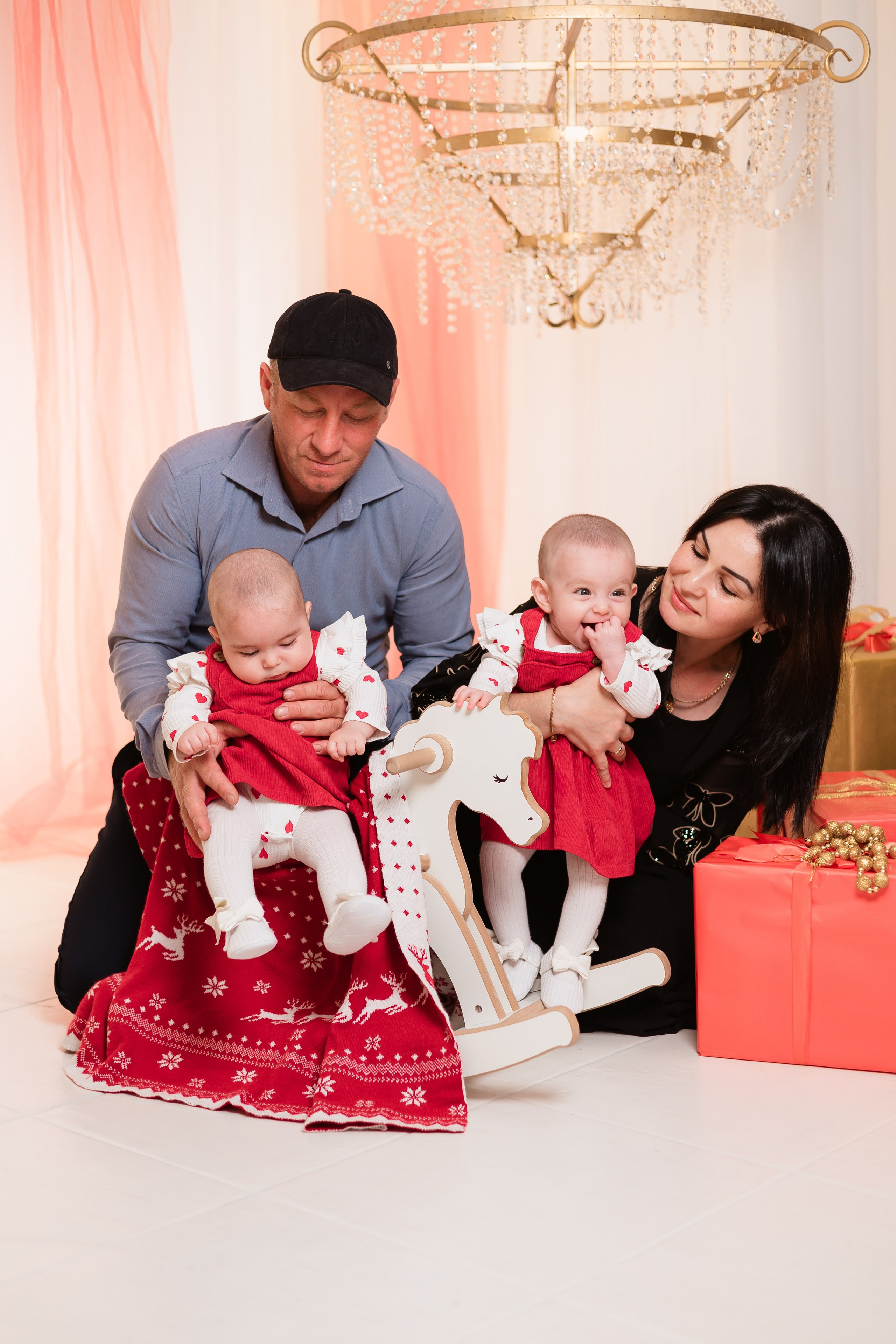 Family | New year 2025. Свадебный и семейный фотограф | SVET.photo