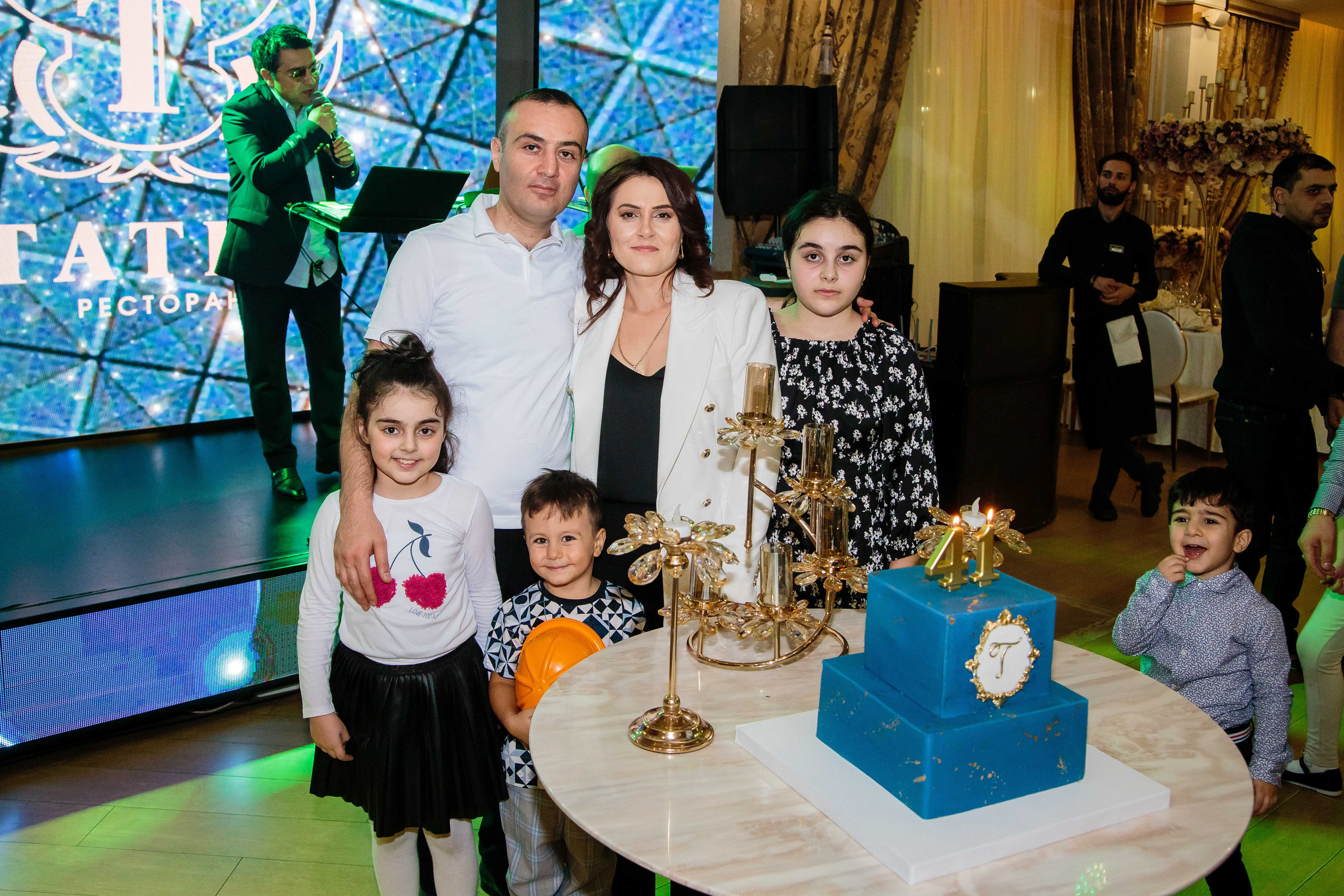 Банкет в ресторане Татев. Фотограф на праздник в Москве