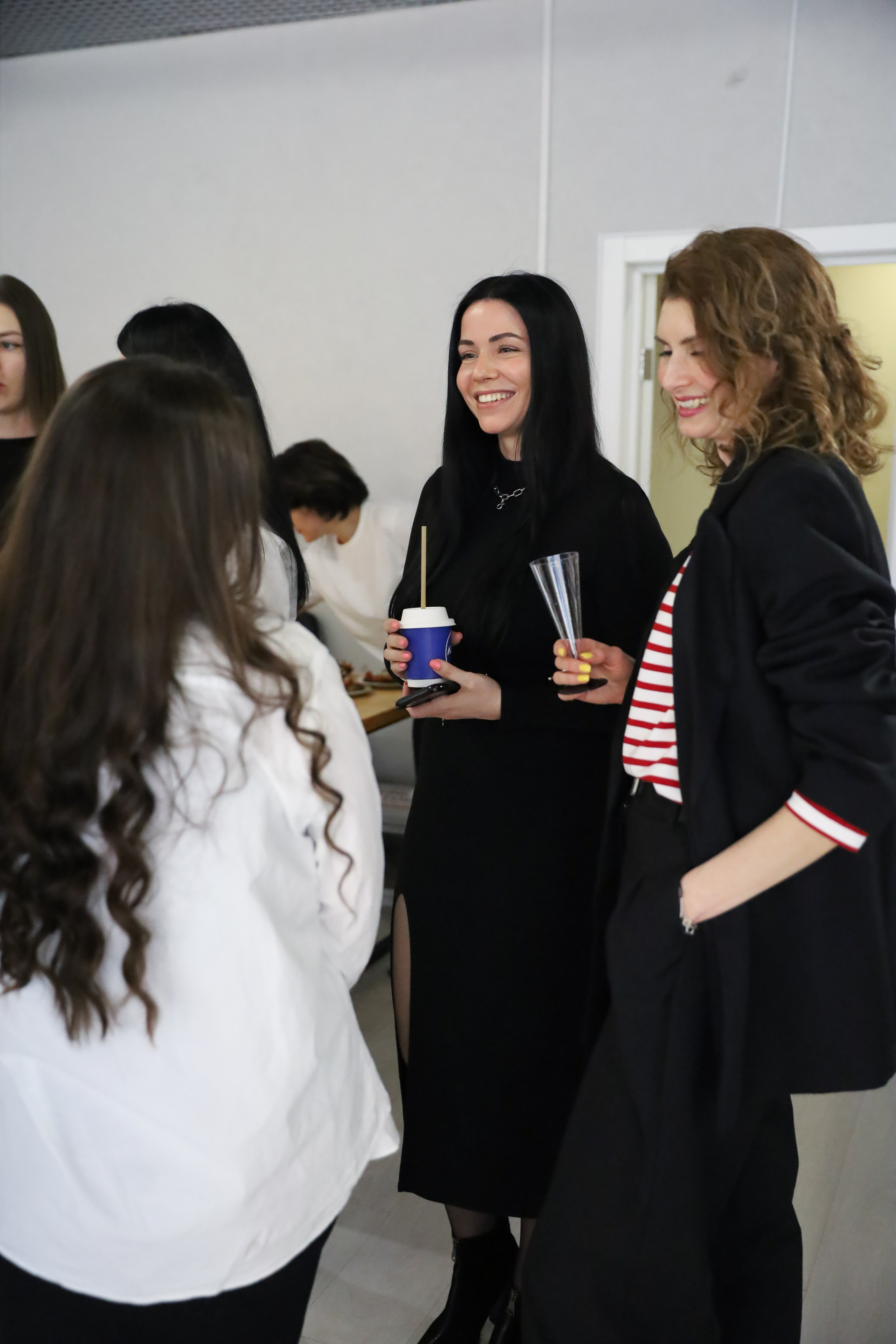 КОНФЕРЕНЦИЯ ВЫПУСКНИКОВ ШКОЛЫ ПРОДЮСИРОВАНИЯ АННЫ НОВИКОВОЙ. Фотограф мероприятий Ирина Каширина