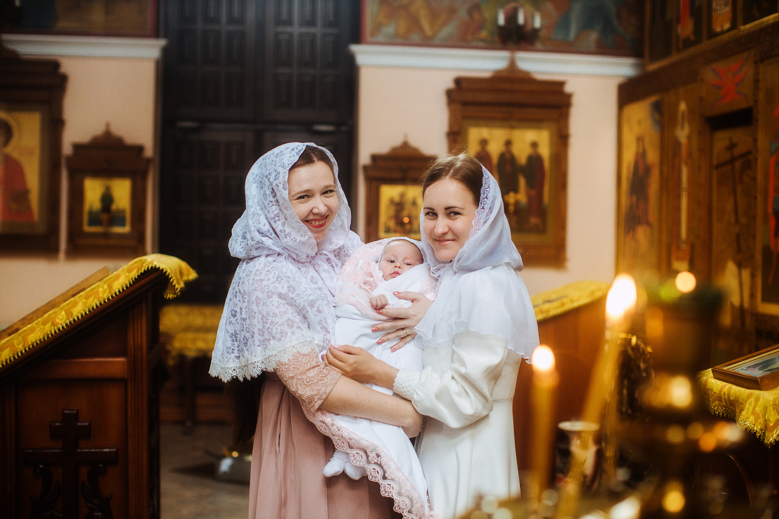 Таинство крещения. Фотографы в городе Волгограде — Людмила Агеева и Алексей Околелов