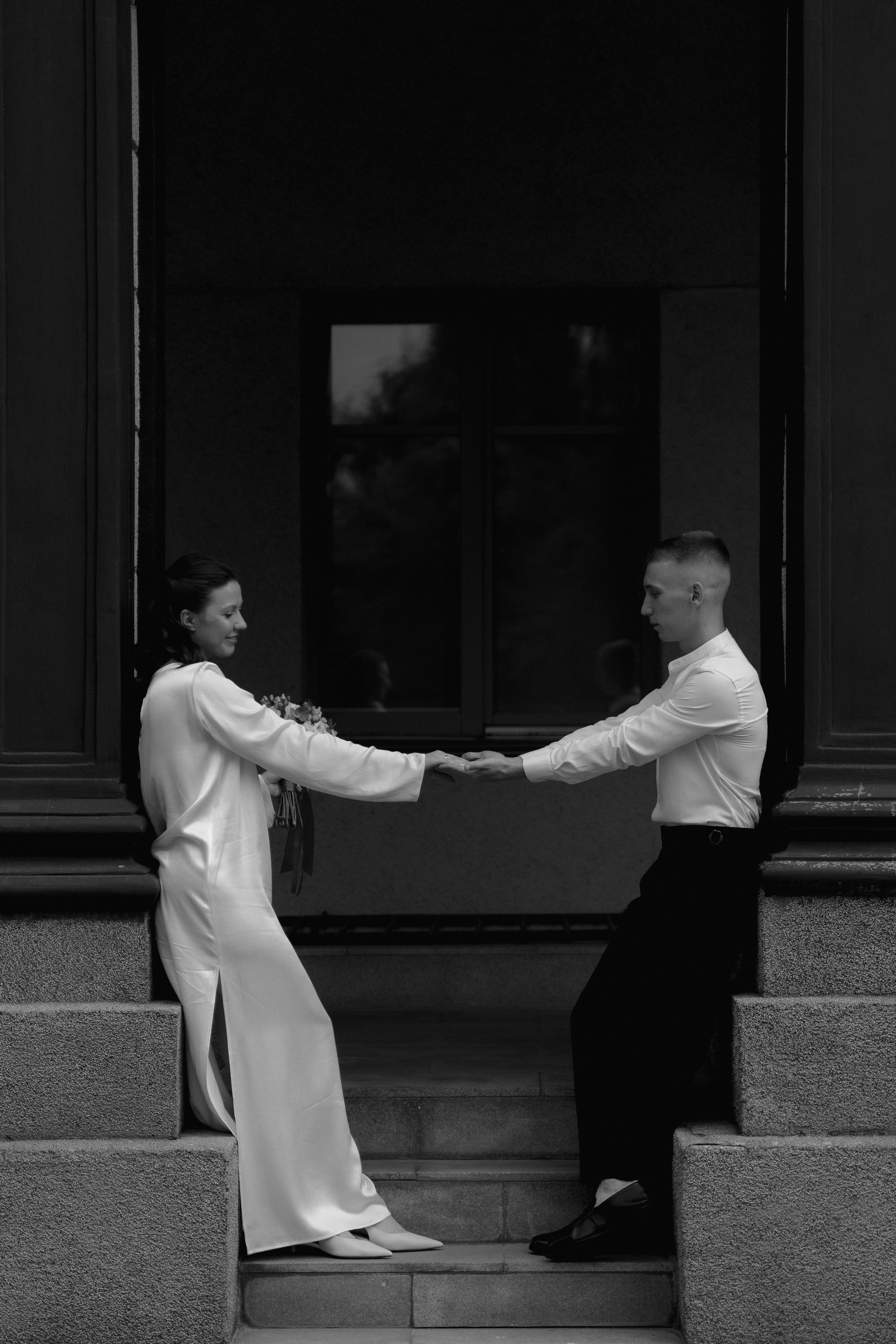 Никита и Аня в городе. Семейный, портретный фотограф Новосибирск. Оля Адова