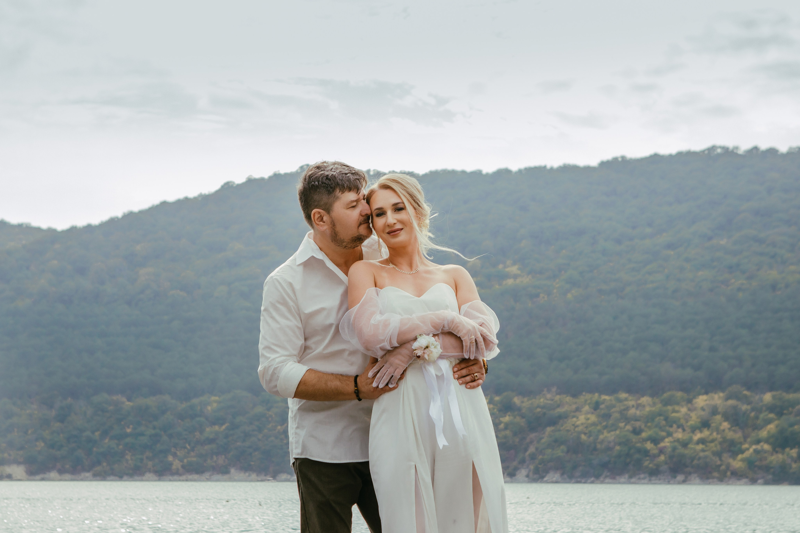 Свадебная прогулка. Фотограф Новороссийск