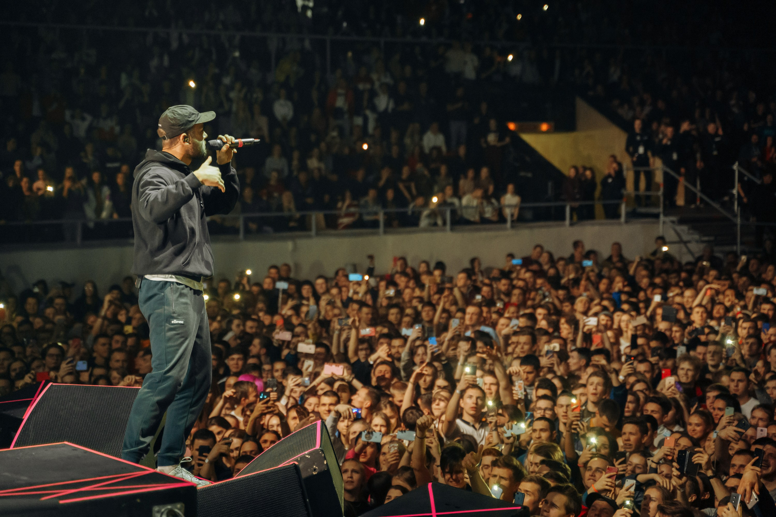 Макс Корж. Михаил Белоусов фотограф Пермь