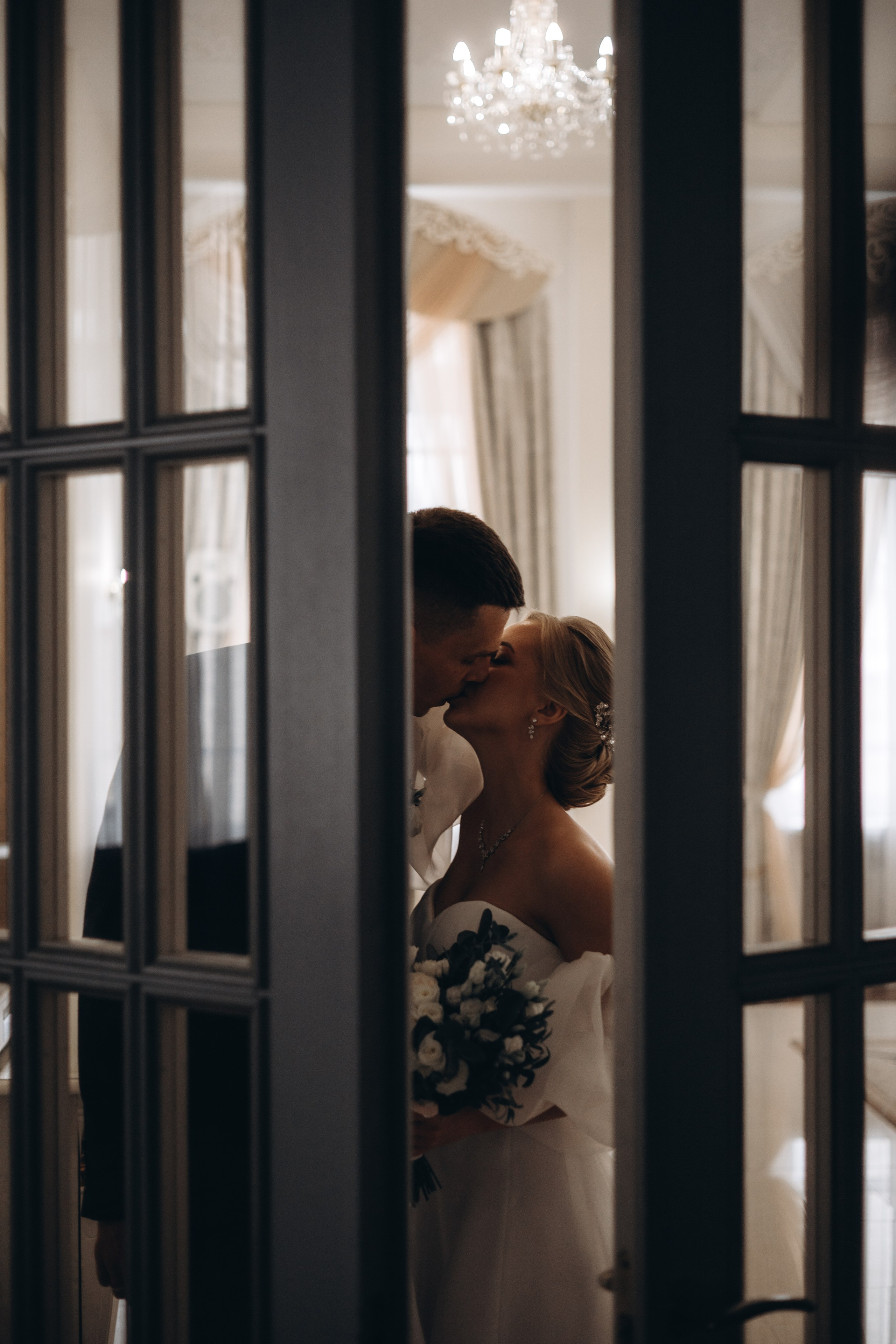 Олег и Анастасия