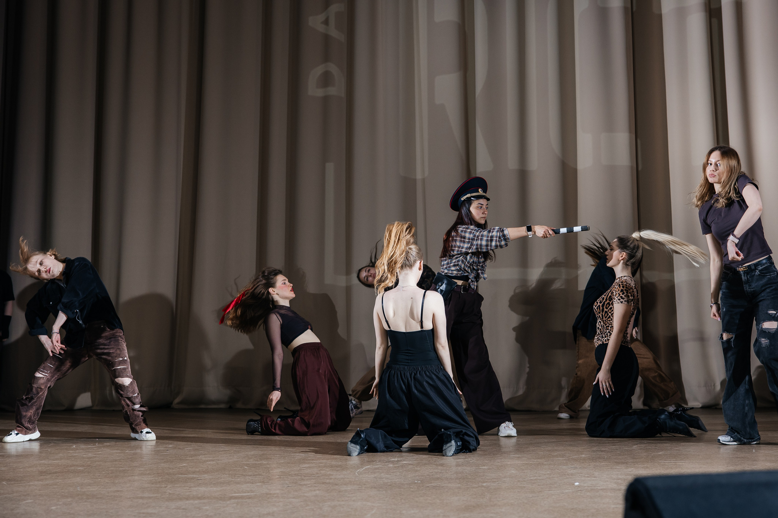 Дистрикт. Отчетный концерт. Свадебный и Семейный фотограф г. Ижевск Гульназ Солдатова. Гульназ фото