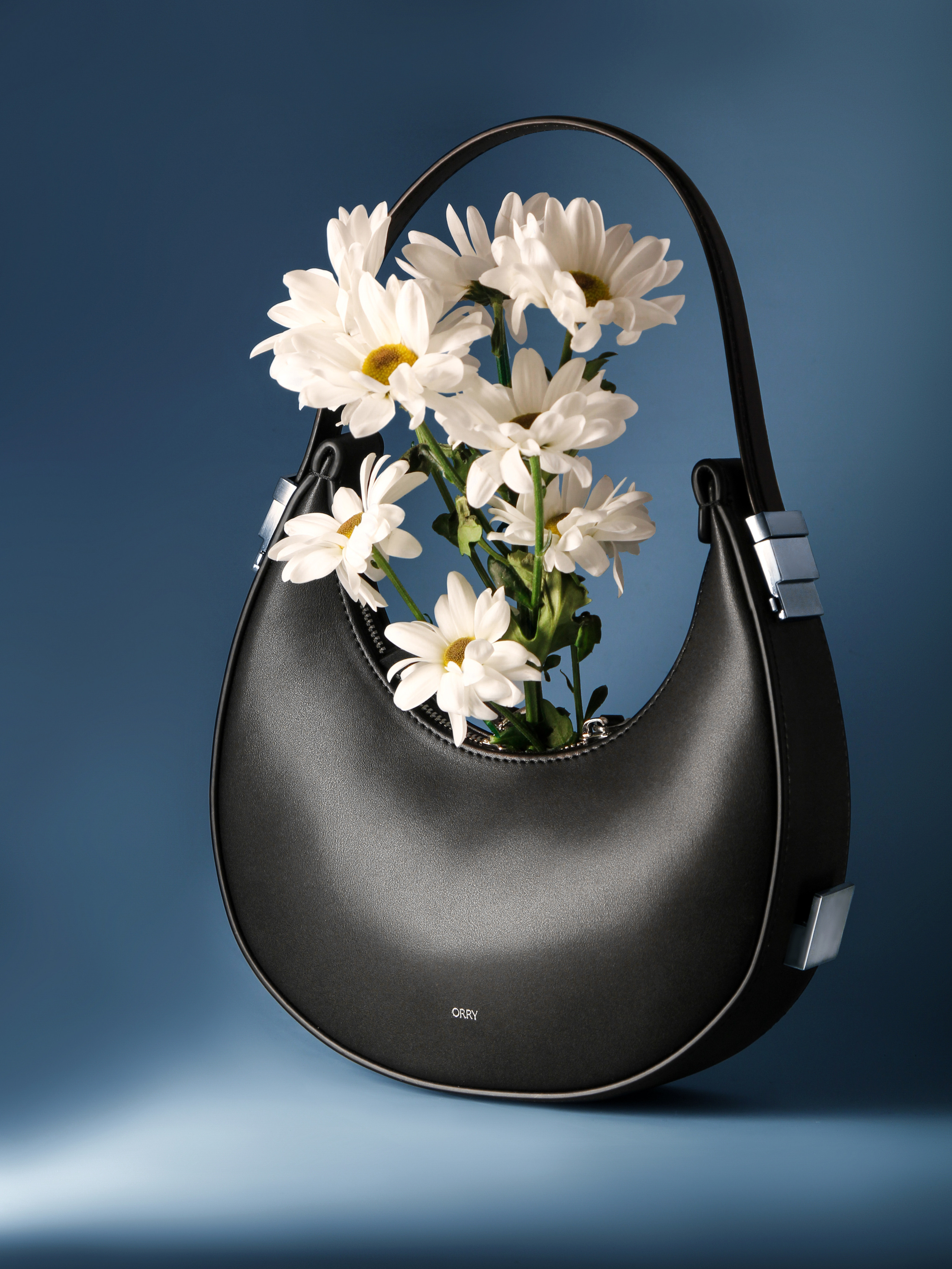 Профессиональная предметная фотография сумок для сайта и соц.сетей| предметный фотограф СПб