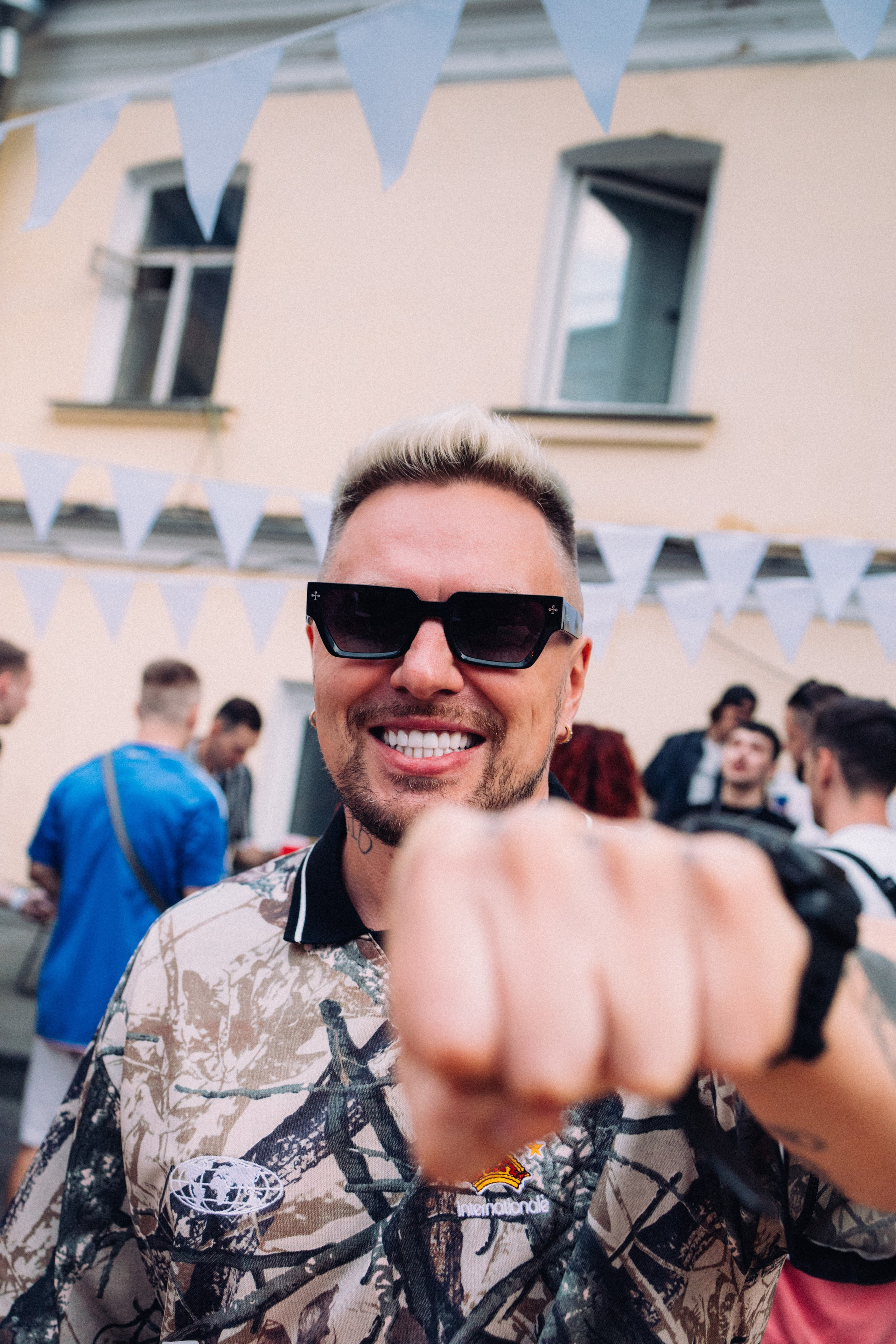 Двор в UPPERCUTS. СПАСИБО, ДАНИЛ