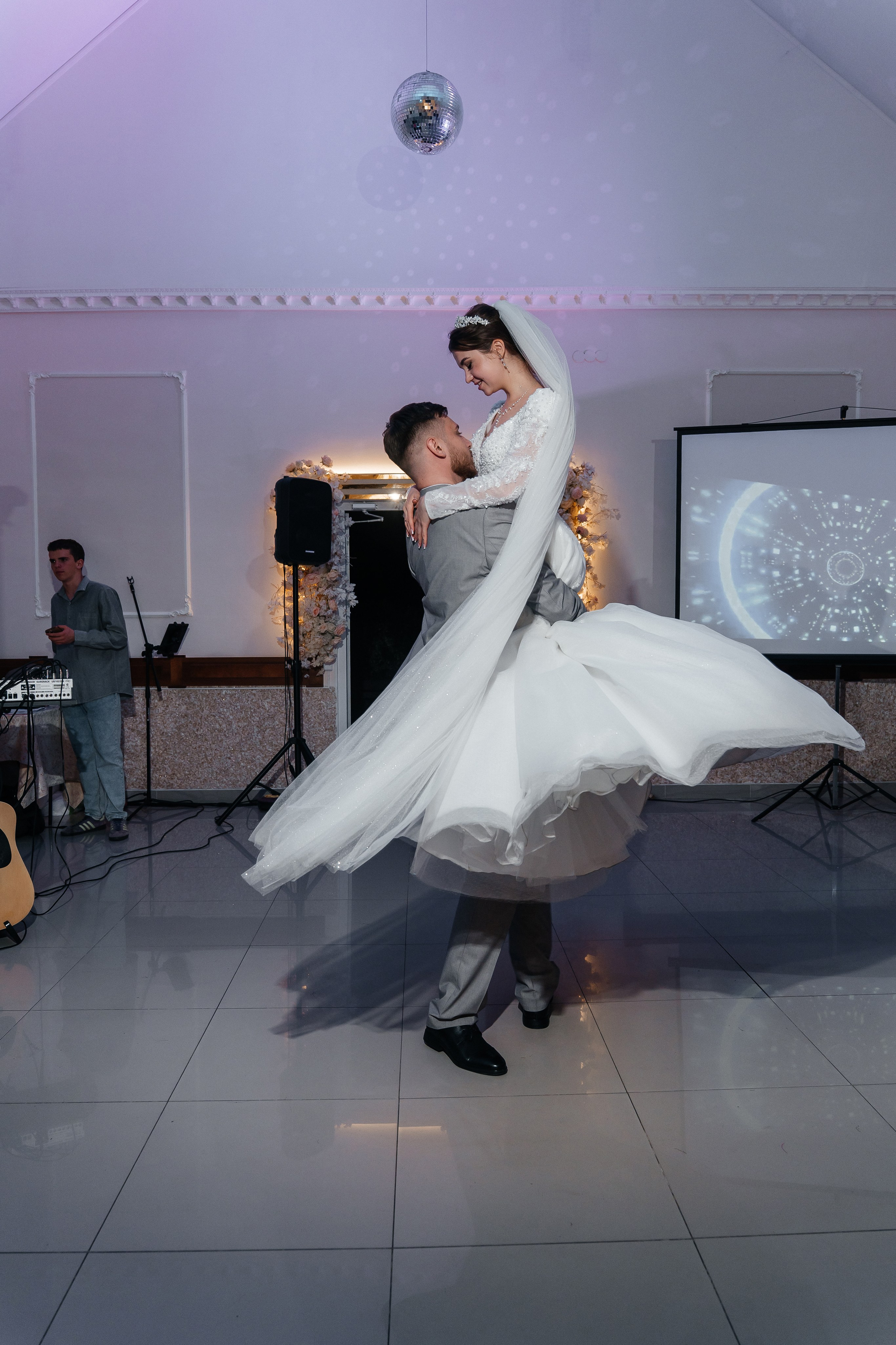 Дмитрий и Анастасия. Главная