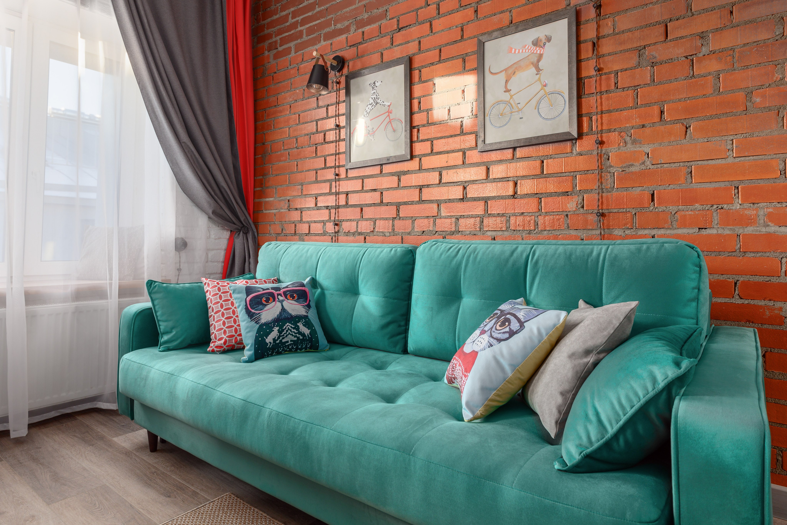 Студия, Полтавская ул