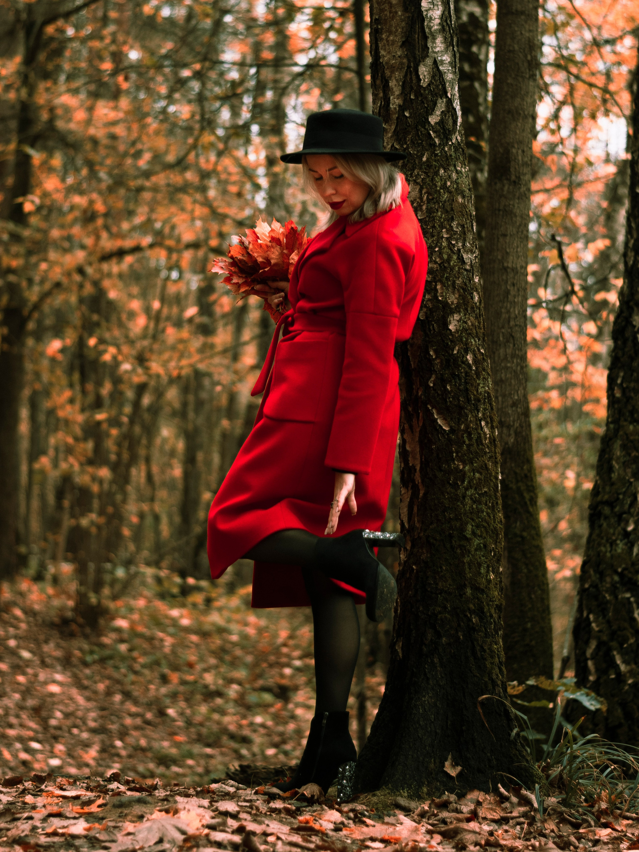 Anya — Autumn Forest. Портретный фотограф Москва Белогорцев Сергей