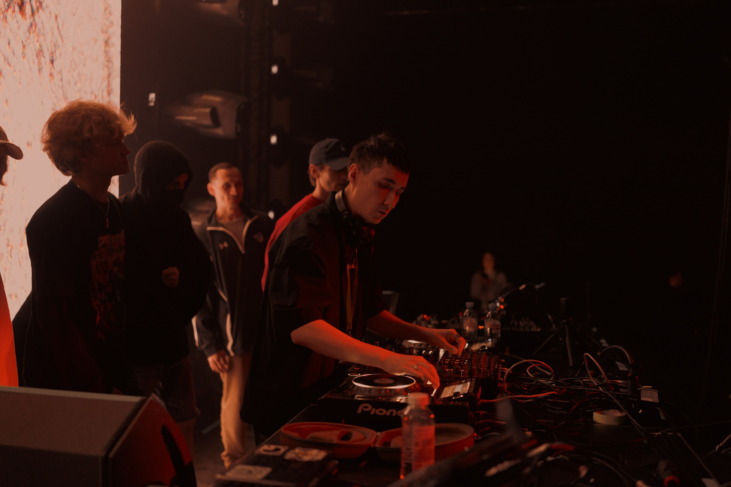 NUR 2024. @tomrus: Рустам Шагиморданов — фотограф