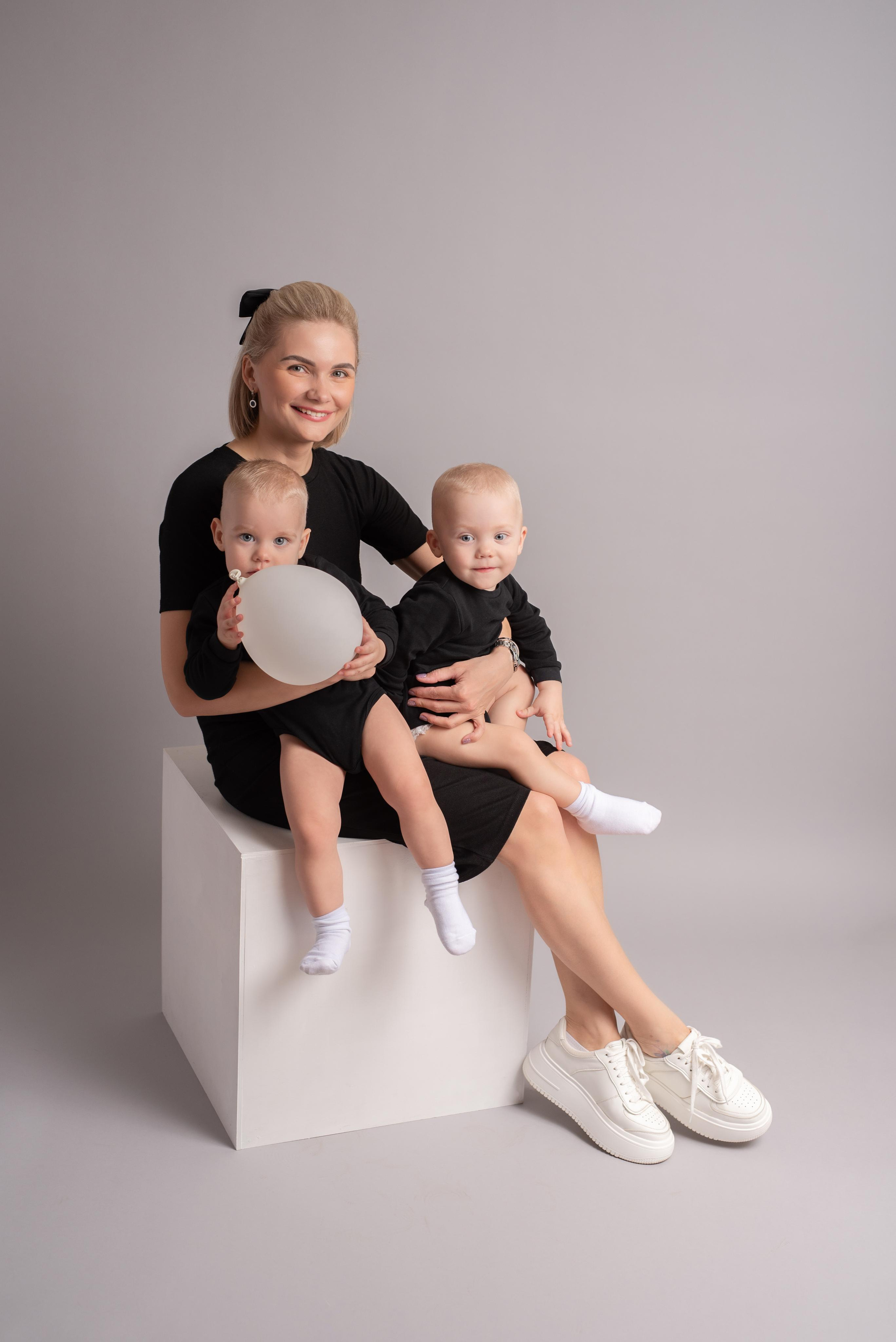 Black-mama. Фотограф новорожденных и детский фотограф в Екатеринбурге Ксени