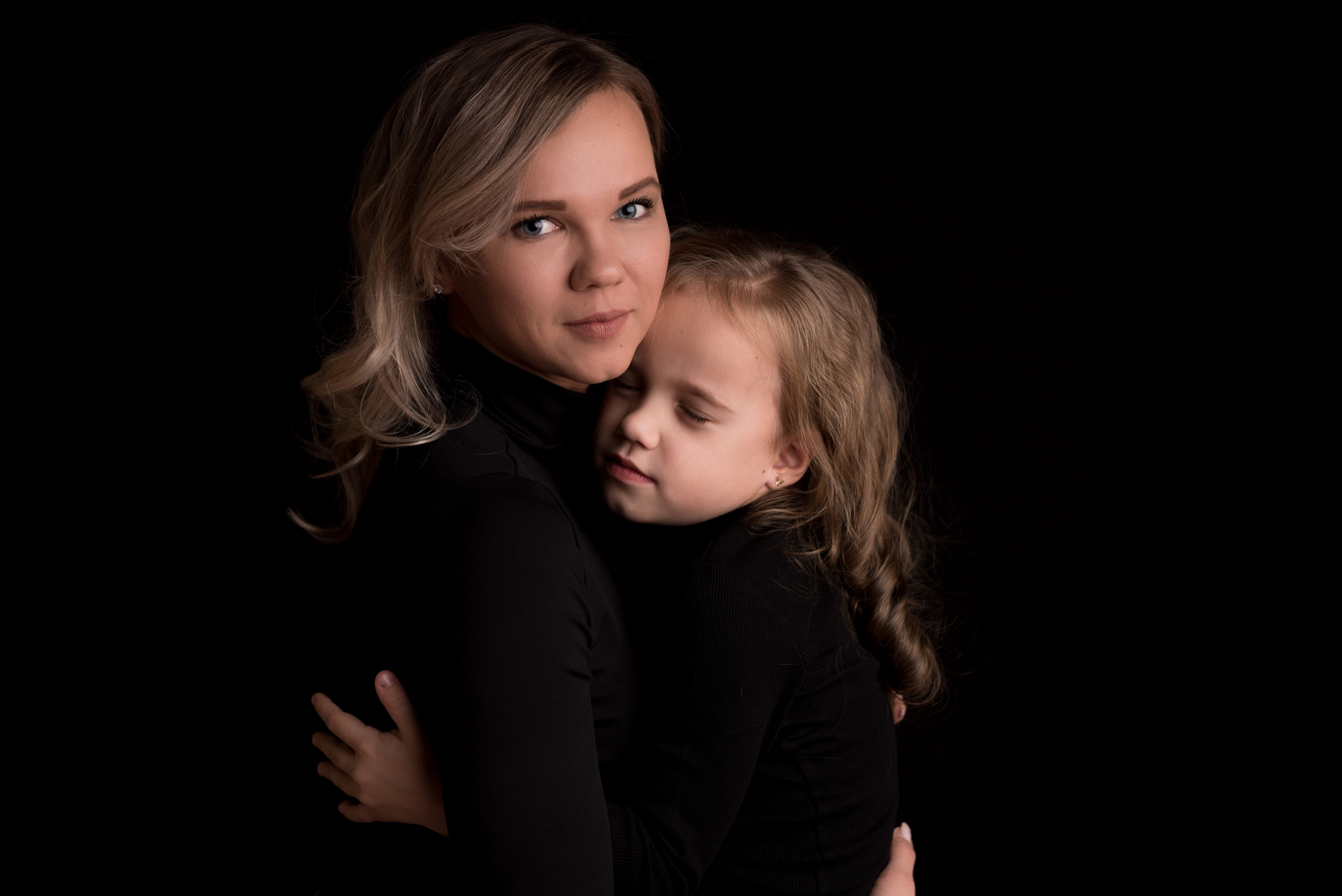 Мама-дочь. Фотограф новорожденных и детский фотограф в Екатеринбурге Ксени