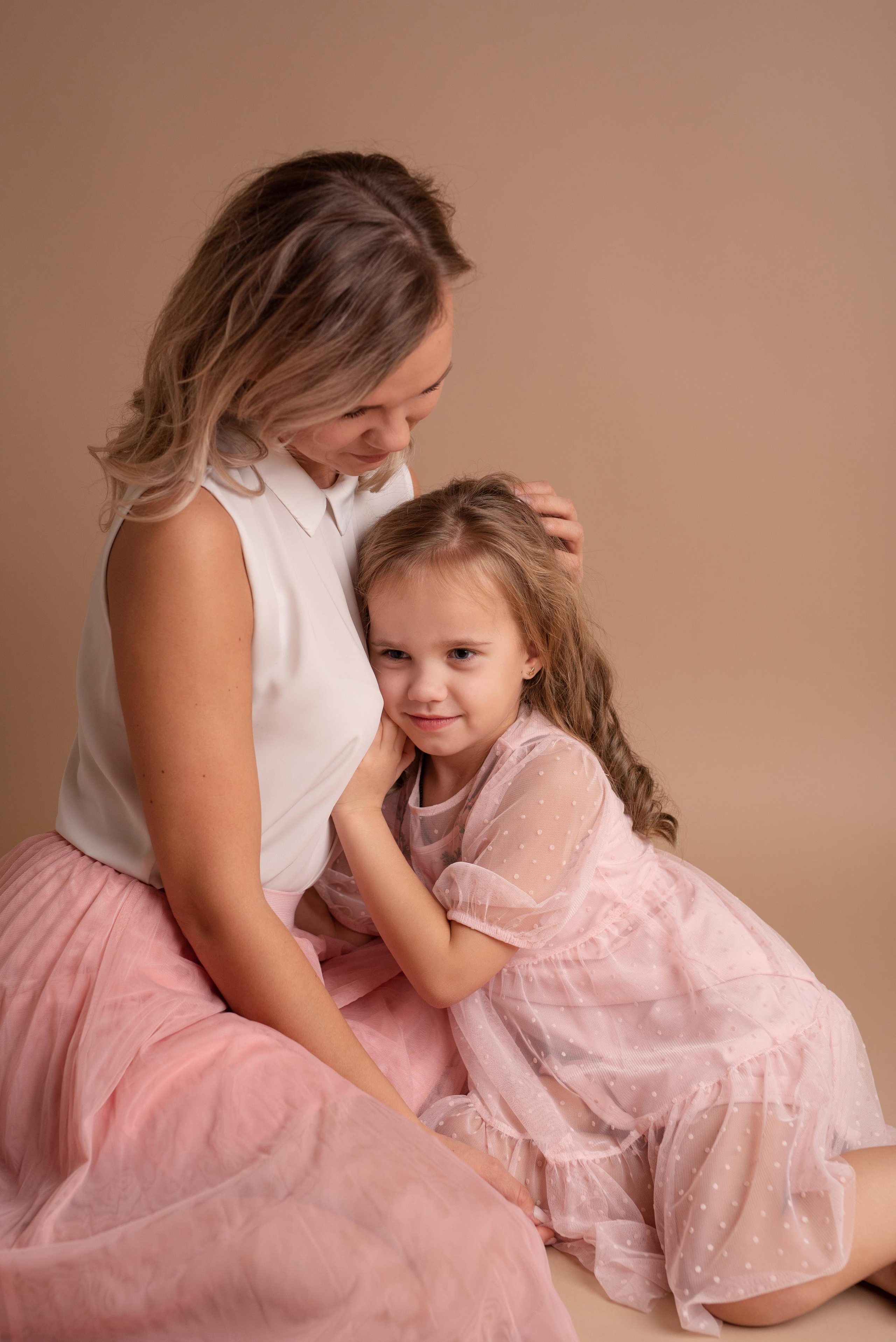 Мама-дочь. Фотограф новорожденных и детский фотограф в Екатеринбурге Ксени