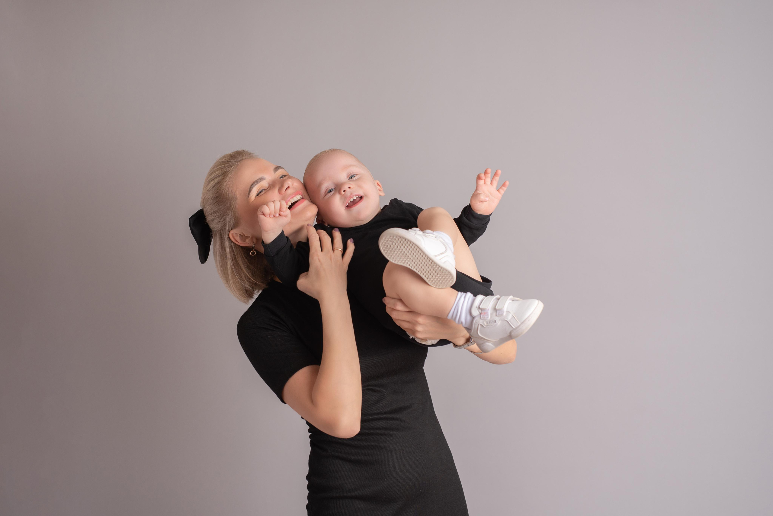 Black-mama. Фотограф новорожденных и детский фотограф в Екатеринбурге Ксени