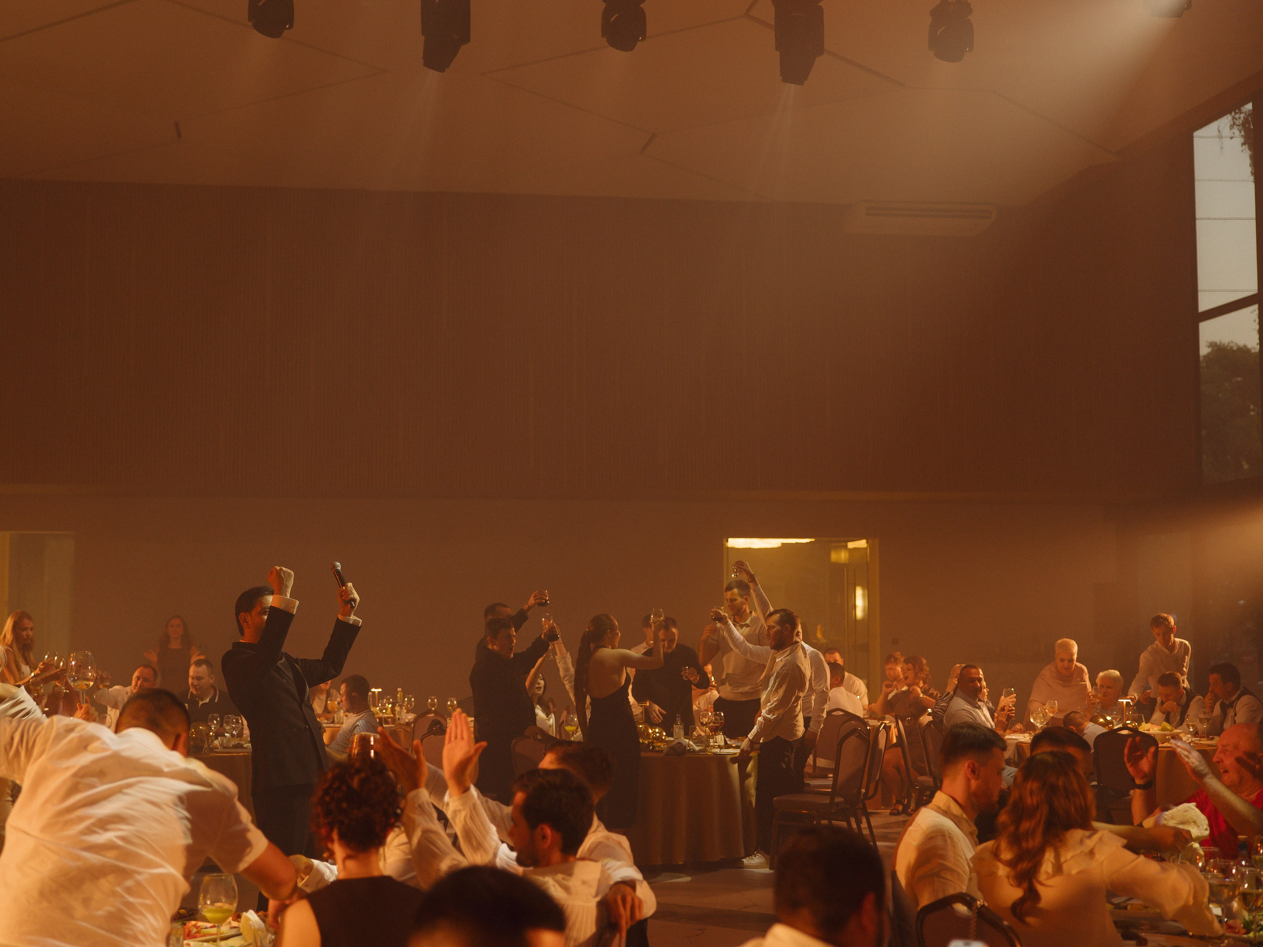 РОМАН И АНАСТАСИЯ, ПАРК СИТИ, MARY WHITE. Свадебный и индивидуальный фотограф в Челябинске Евгения Негодяева