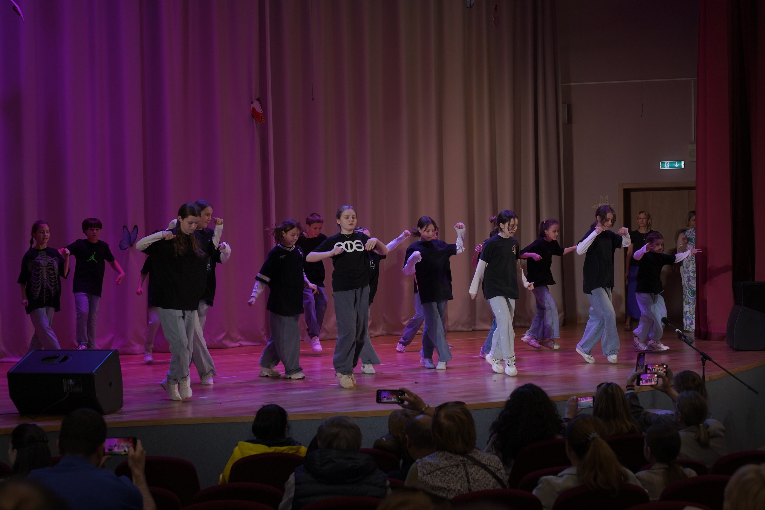 Калейдоскоп эмоций. Танцевальная студия Unity Crew