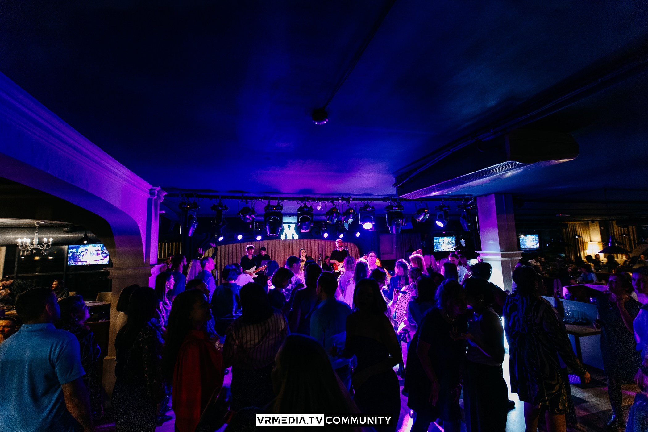 Международный женский день в ресторане «Мюнхен»