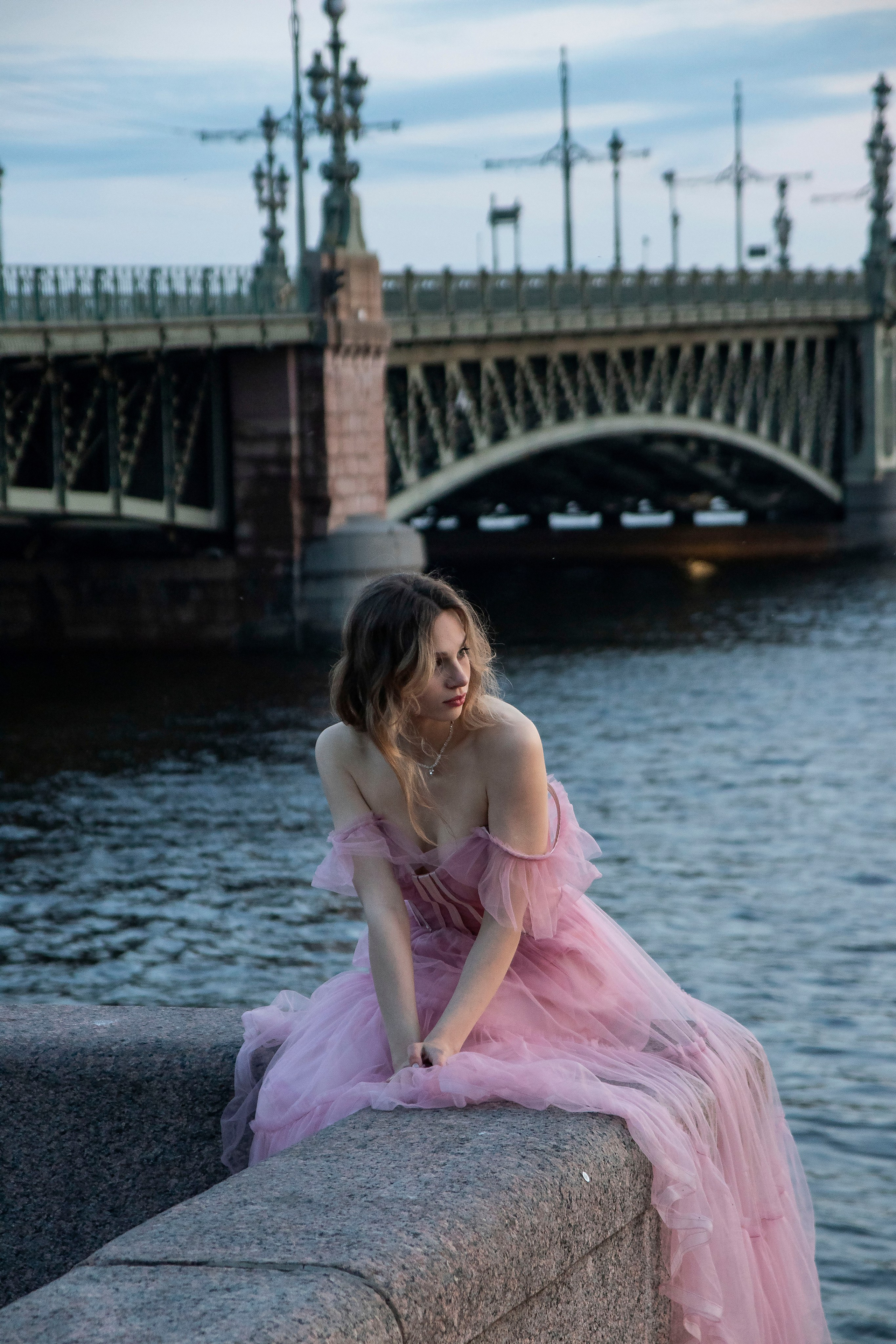 Белые ночи Петербурга: прогулка по городу сквозь свет и тишину. Портретный фотограф в Санкт-Петербурге Савельева Ольга